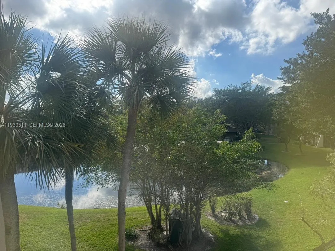 9330 Lagoon Pl 302, Davie, Florida 33324, Davie, Florida 33324, 1 Bedroom Bedrooms, ,1 BathroomBathrooms,Residential Lease,For Rent,9330 Lagoon Pl 302, Davie, Florida 33324,A11930511