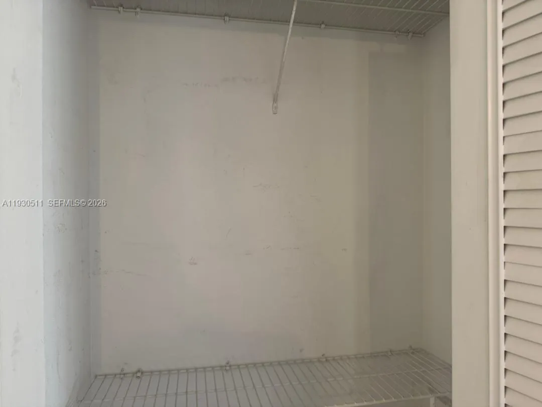 9330 Lagoon Pl 302, Davie, Florida 33324, Davie, Florida 33324, 1 Bedroom Bedrooms, ,1 BathroomBathrooms,Residential Lease,For Rent,9330 Lagoon Pl 302, Davie, Florida 33324,A11930511