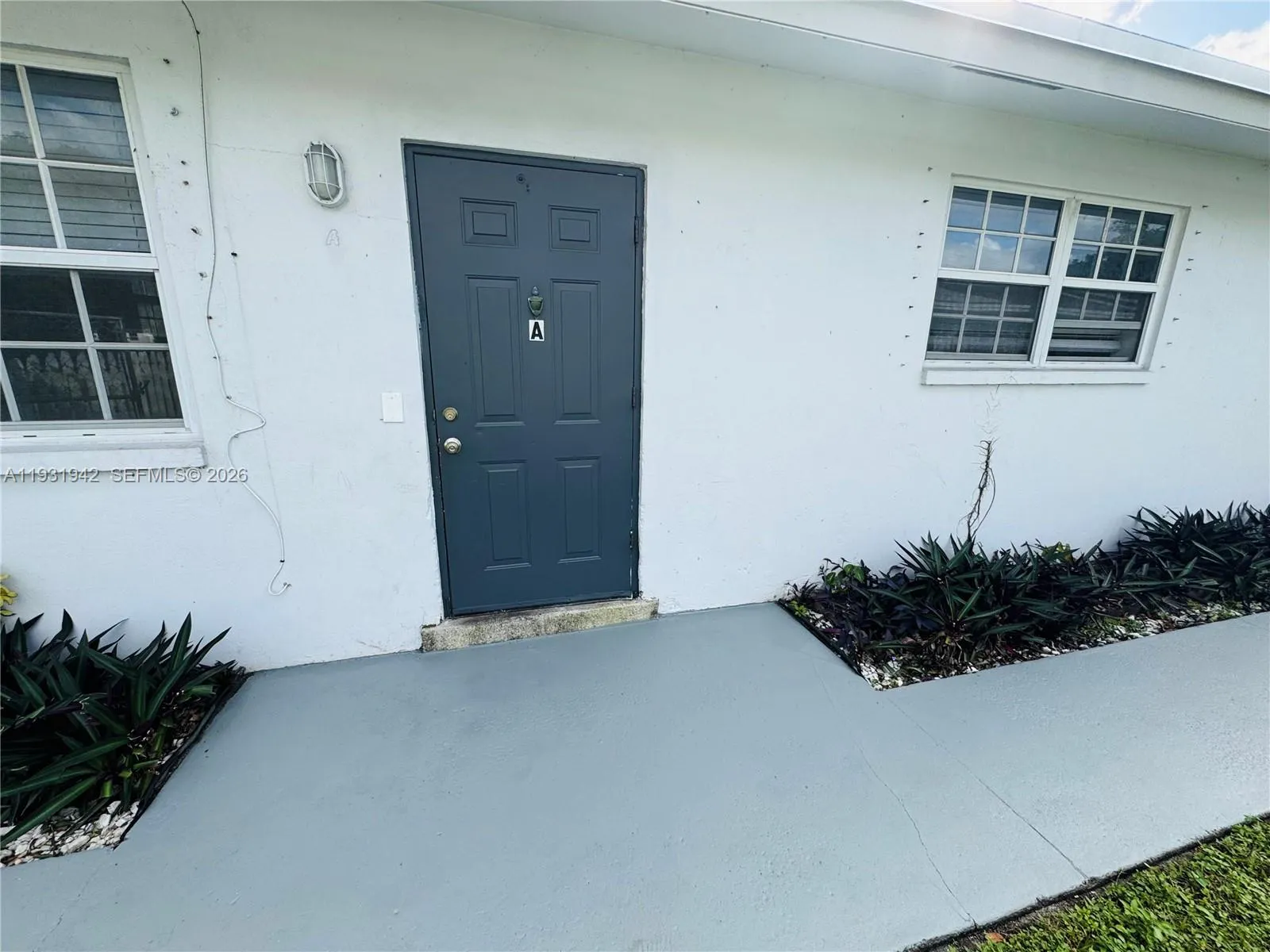 631 Nw 11th Ave A, Fort Lauderdale, Florida 33311, Fort Lauderdale, Florida 33311, 2 Bedrooms Bedrooms, ,1 BathroomBathrooms,Residential Lease,For Rent,631 Nw 11th Ave A, Fort Lauderdale, Florida 33311,A11931942