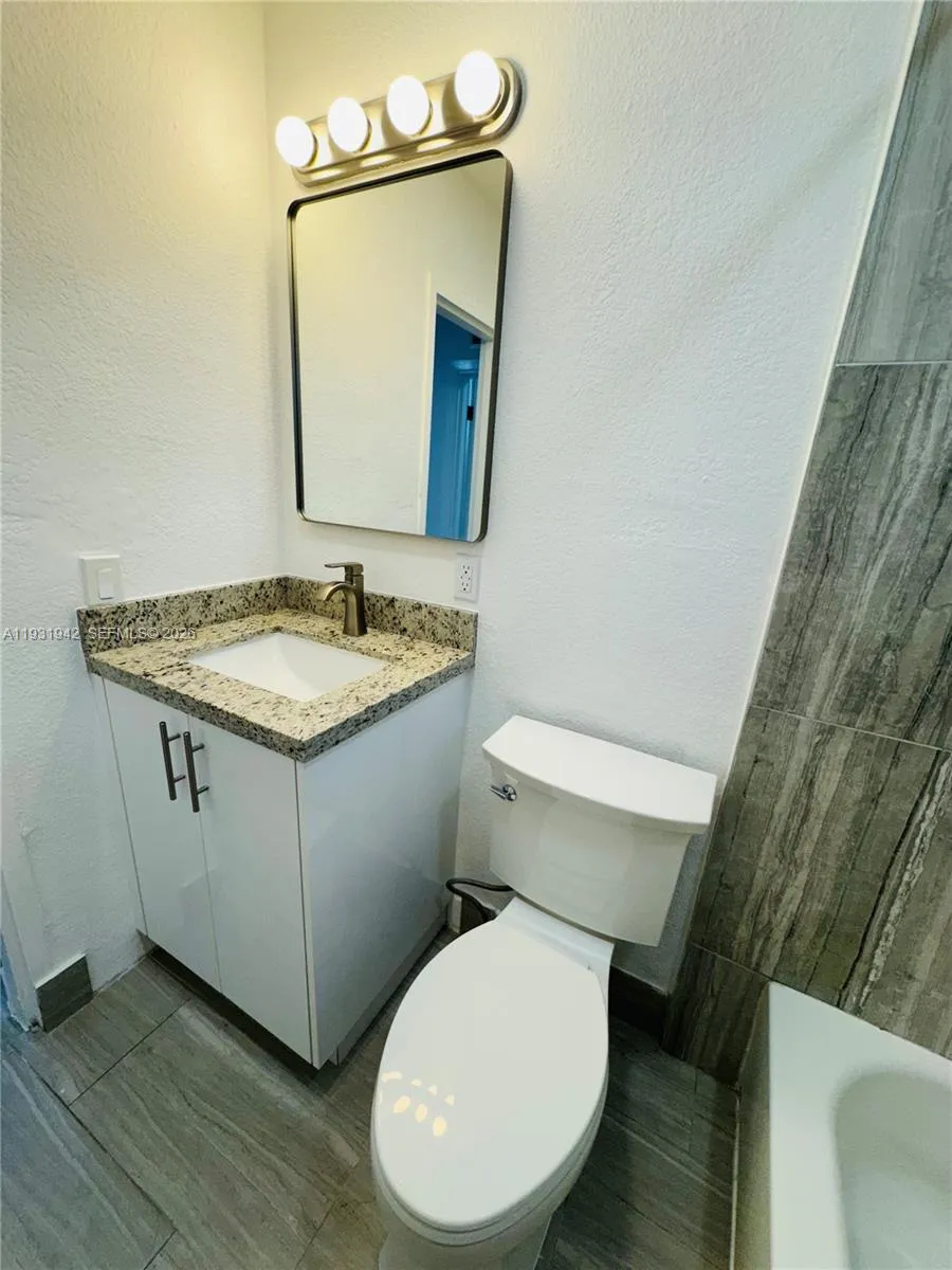 631 Nw 11th Ave A, Fort Lauderdale, Florida 33311, Fort Lauderdale, Florida 33311, 2 Bedrooms Bedrooms, ,1 BathroomBathrooms,Residential Lease,For Rent,631 Nw 11th Ave A, Fort Lauderdale, Florida 33311,A11931942