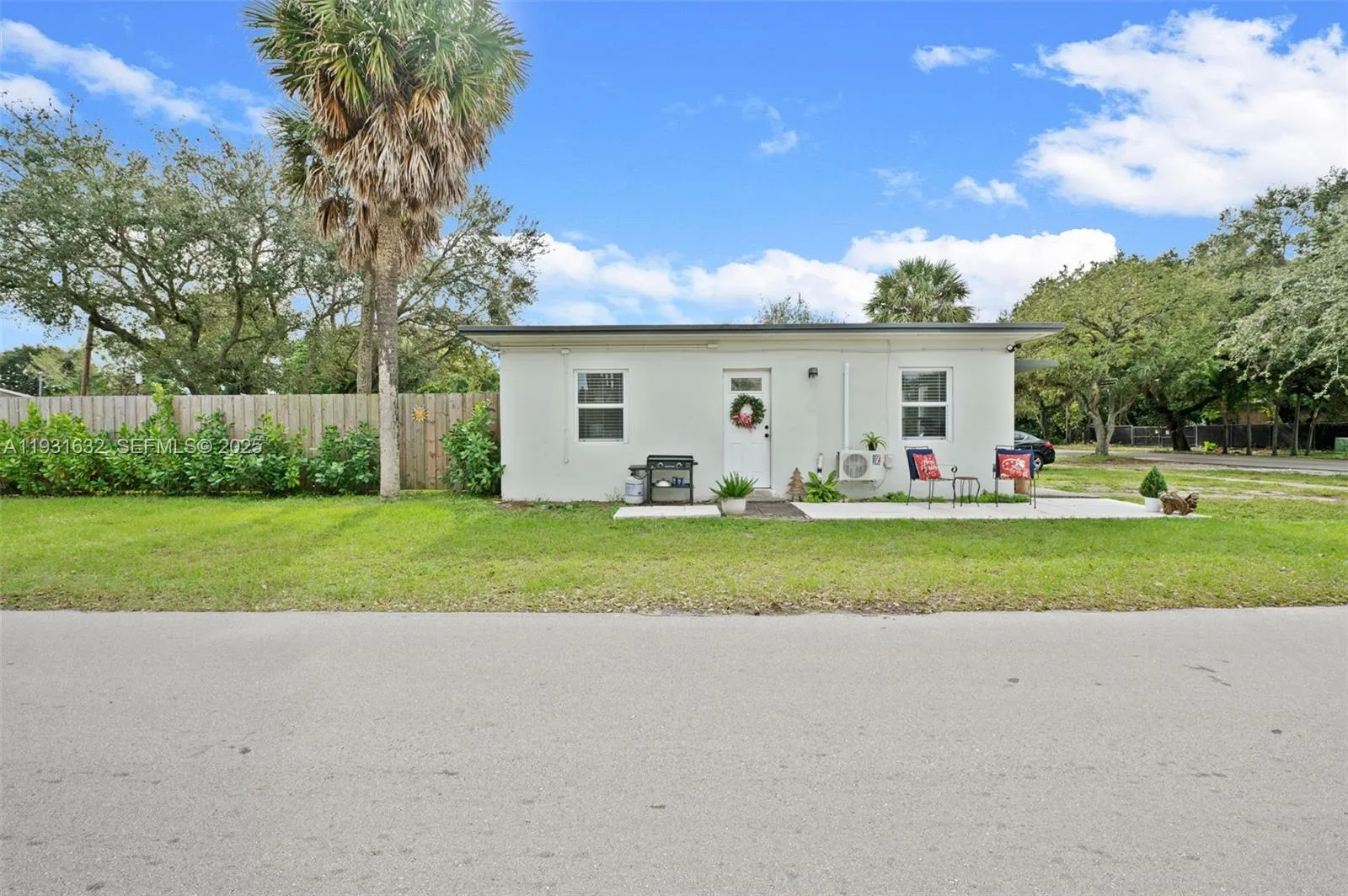 3000 - 3002 Sw 15th Ave, Fort Lauderdale, Florida, Fort Lauderdale, Florida 33315, ,Residential Income,For Sale,3000 - 3002 Sw 15th Ave, Fort Lauderdale, Florida ,A11931632