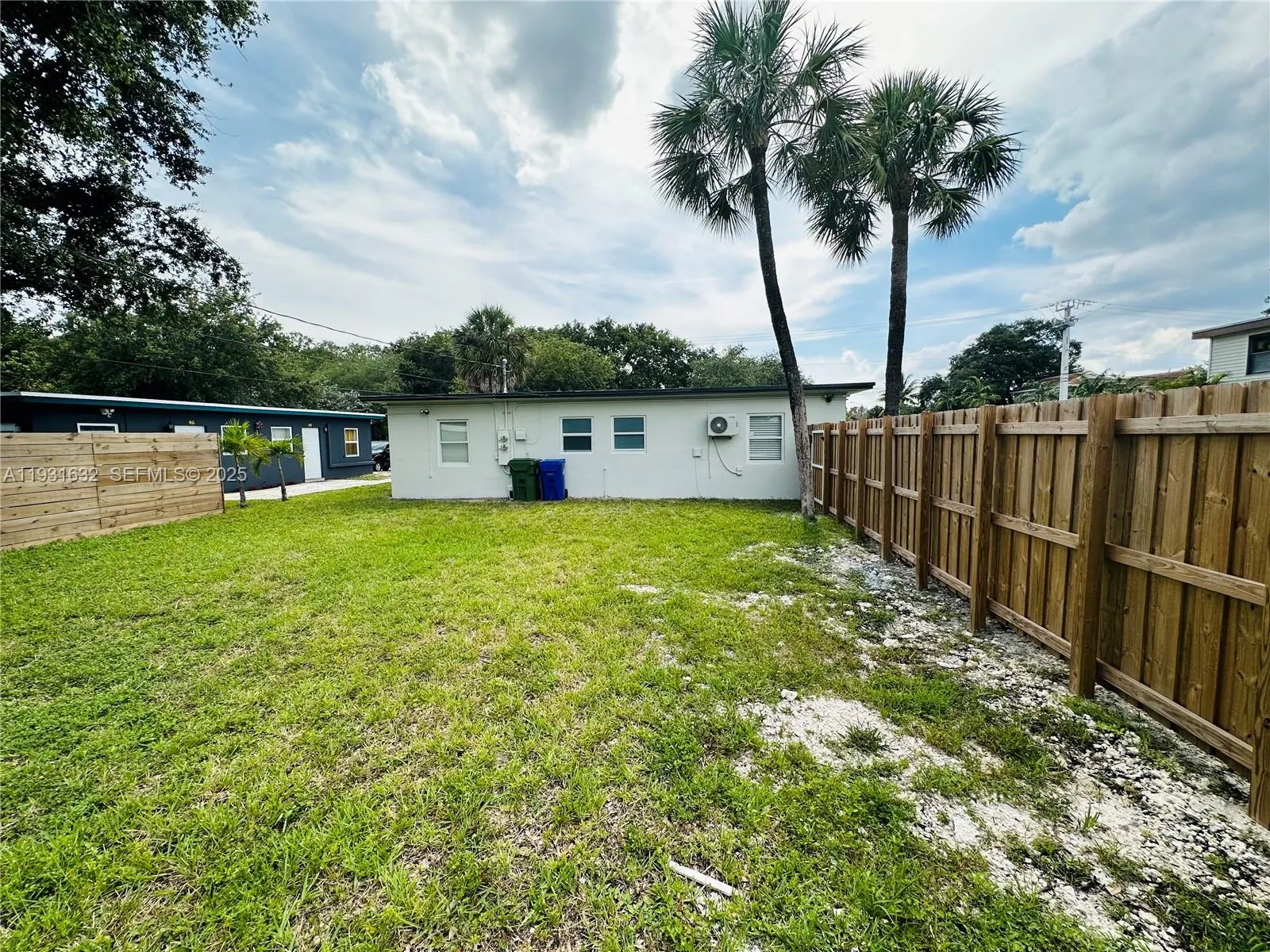 3000 - 3002 Sw 15th Ave, Fort Lauderdale, Florida, Fort Lauderdale, Florida 33315, ,Residential Income,For Sale,3000 - 3002 Sw 15th Ave, Fort Lauderdale, Florida ,A11931632