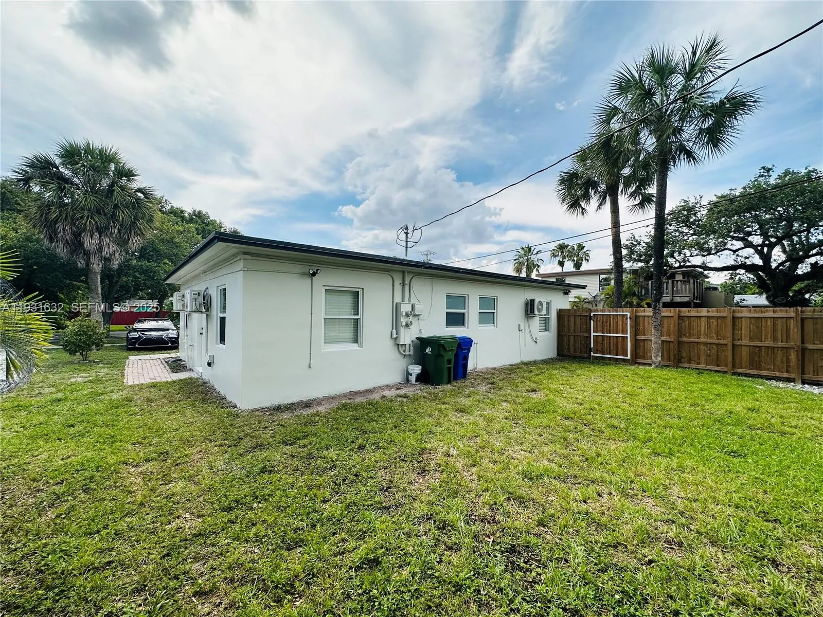 3000 - 3002 Sw 15th Ave, Fort Lauderdale, Florida, Fort Lauderdale, Florida 33315, ,Residential Income,For Sale,3000 - 3002 Sw 15th Ave, Fort Lauderdale, Florida ,A11931632
