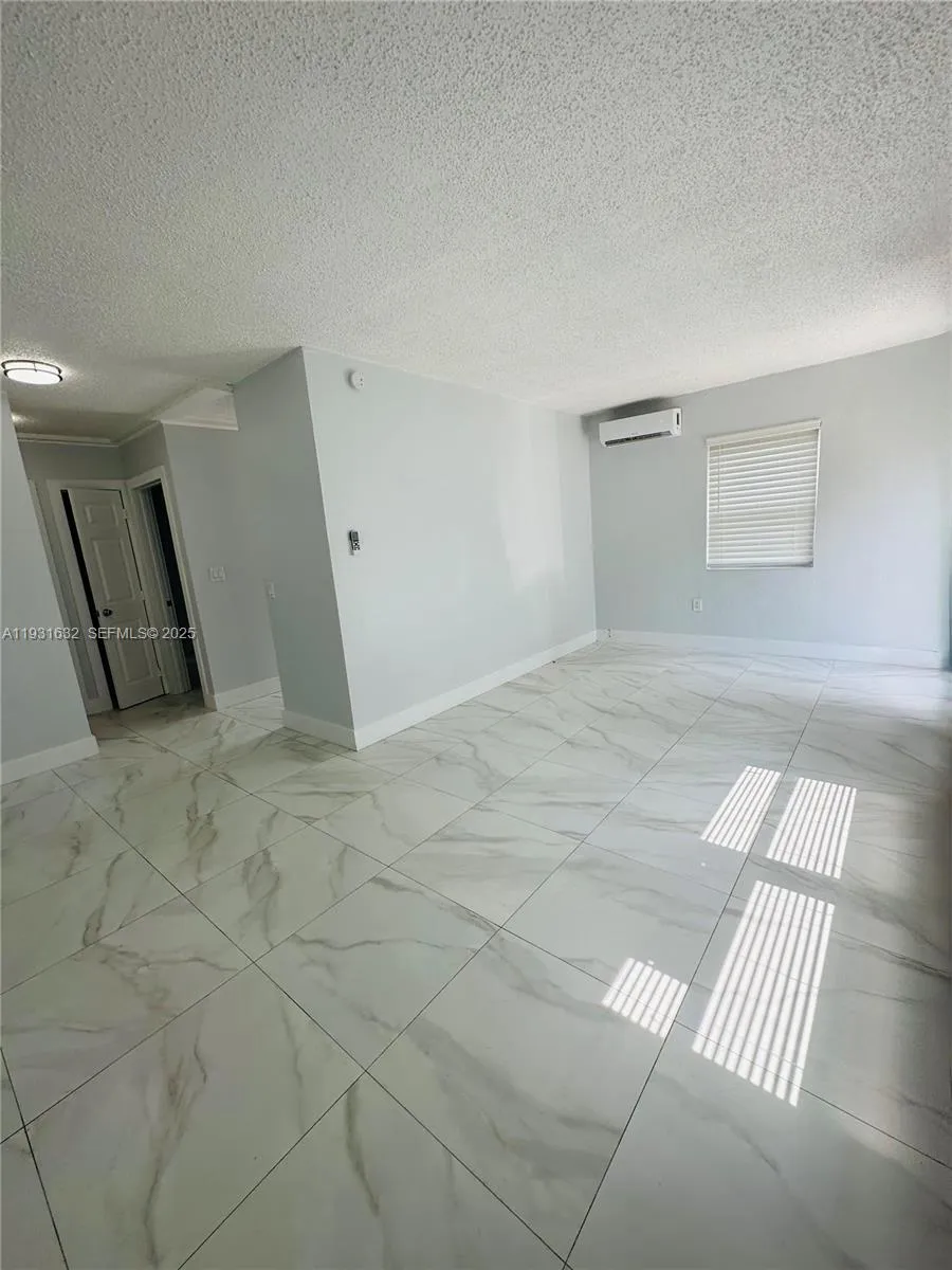 3000 - 3002 Sw 15th Ave, Fort Lauderdale, Florida, Fort Lauderdale, Florida 33315, ,Residential Income,For Sale,3000 - 3002 Sw 15th Ave, Fort Lauderdale, Florida ,A11931632