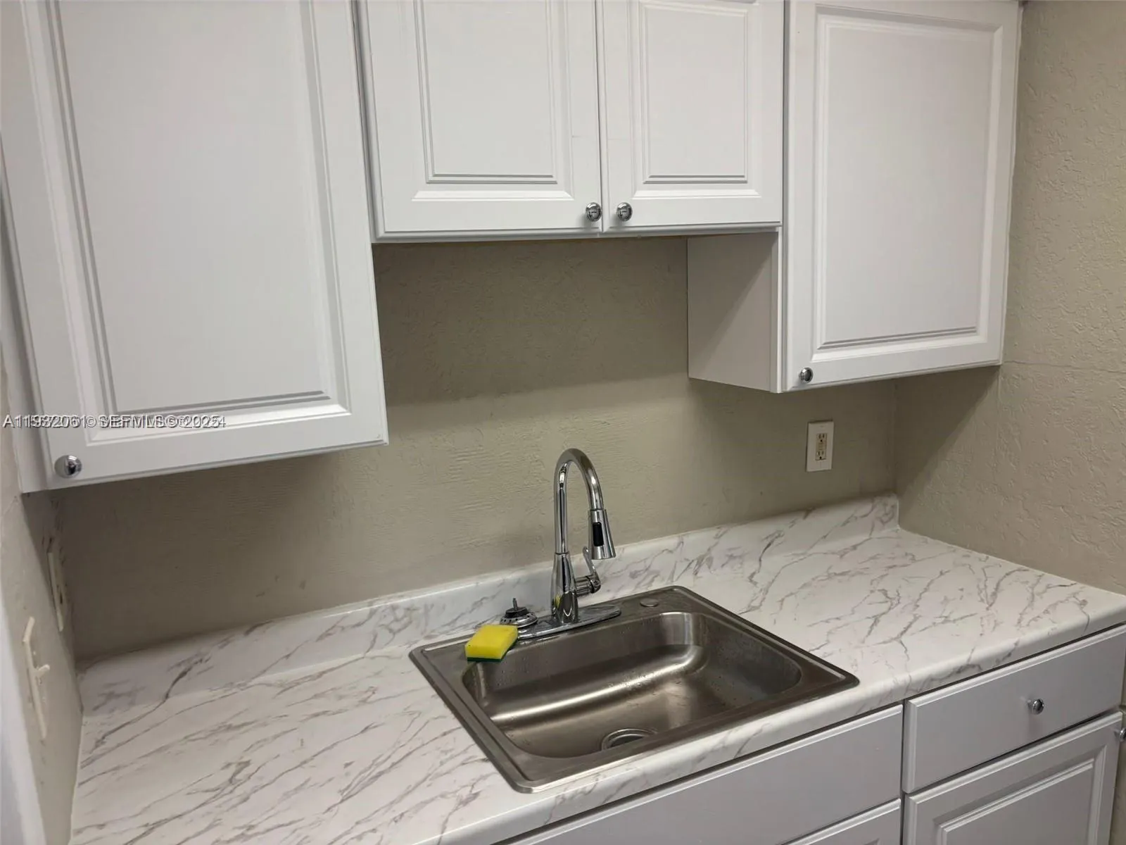 2750 Pierce St 3, Hollywood, Florida 33020, Hollywood, Florida 33020, 2 Bedrooms Bedrooms, ,2 BathroomsBathrooms,Residential,For Sale,2750 Pierce St 3, Hollywood, Florida 33020,A11932061 2750 Pierce St 3, Hollywood, Florida 33020, Hollywood, Florida 33020, 2 Bedrooms Bedrooms, ,2 BathroomsBathrooms,Residential,For Sale,2750 Pierce St 3, Hollywood, Florida 33020,A11932061