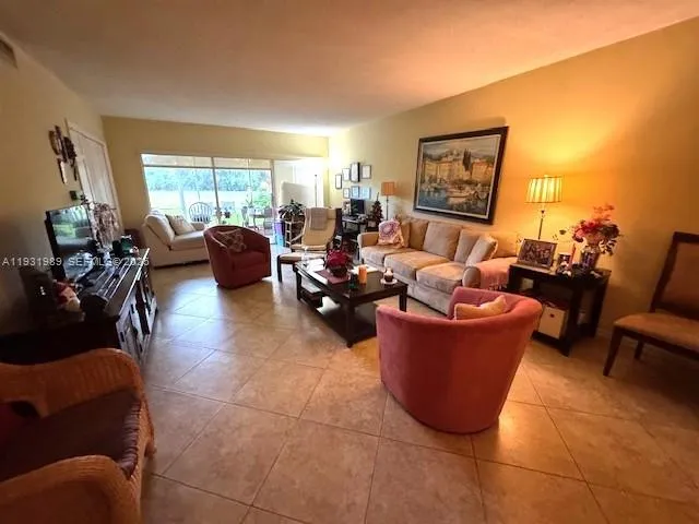3100 N Palm Aire Dr 102, Pompano Beach, Florida 33, Pompano Beach, Florida 33069, 2 Bedrooms Bedrooms, ,2 BathroomsBathrooms,Residential,For Sale,3100 N Palm Aire Dr 102, Pompano Beach, Florida 33,A11931989