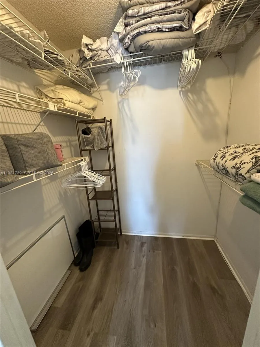 210 172nd St 426, Sunny Isles Beach, Florida 33160, Sunny Isles Beach, Florida 33160, 1 Bedroom Bedrooms, ,1 BathroomBathrooms,Residential Lease,For Rent,210 172nd St 426, Sunny Isles Beach, Florida 33160,A11931739