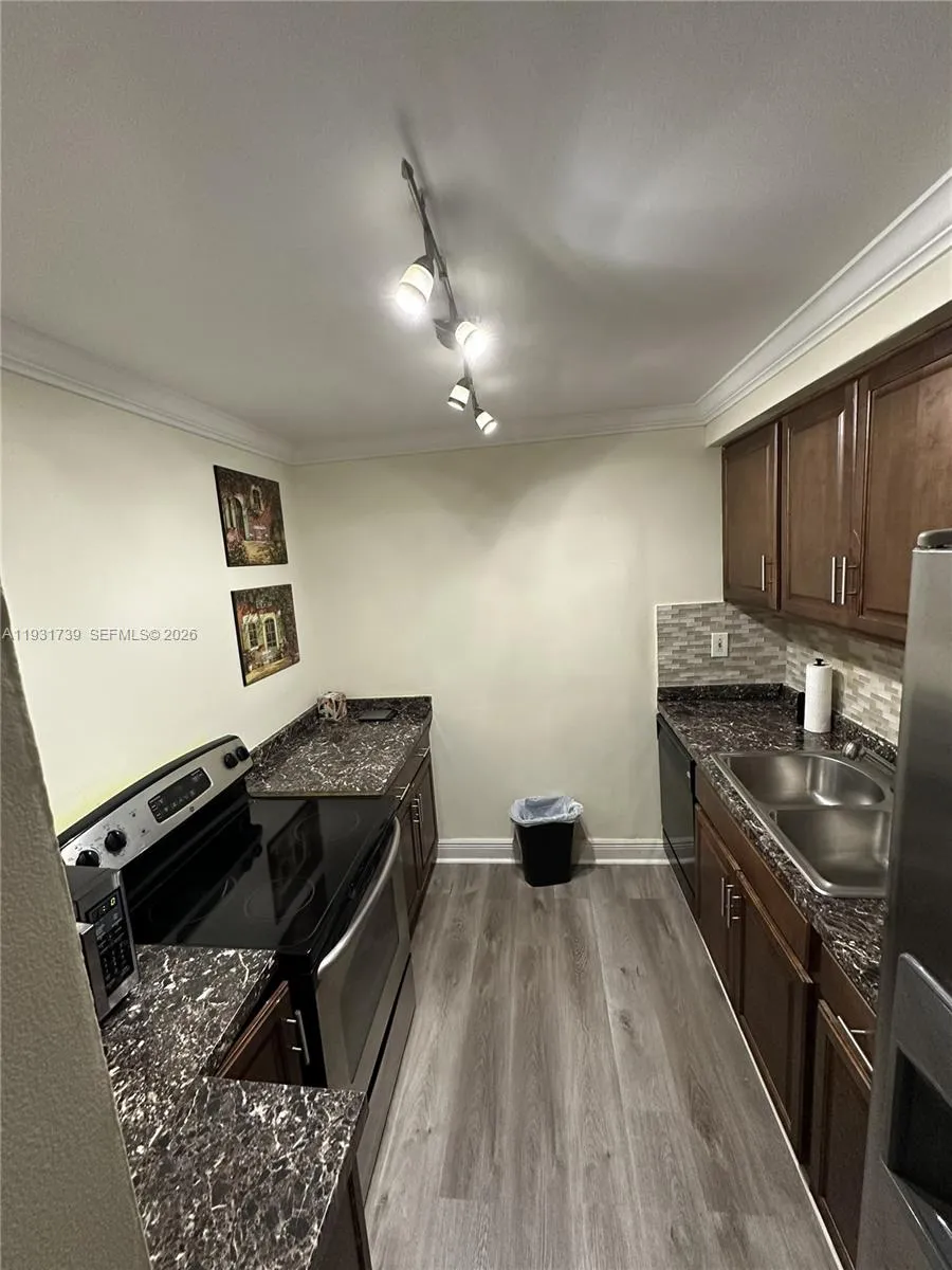 210 172nd St 426, Sunny Isles Beach, Florida 33160, Sunny Isles Beach, Florida 33160, 1 Bedroom Bedrooms, ,1 BathroomBathrooms,Residential Lease,For Rent,210 172nd St 426, Sunny Isles Beach, Florida 33160,A11931739