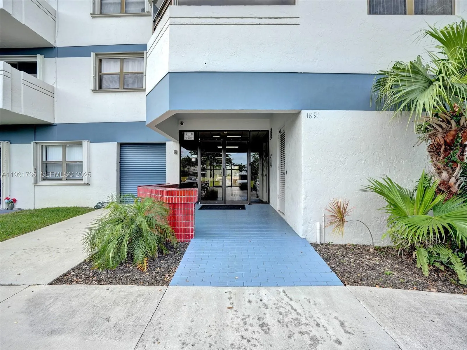 1891 N 61st Ave B215, Hollywood, Florida 33024, Hollywood, Florida 33024, 3 Bedrooms Bedrooms, ,3 BathroomsBathrooms,Residential,For Sale,1891 N 61st Ave B215, Hollywood, Florida 33024,A11931735
