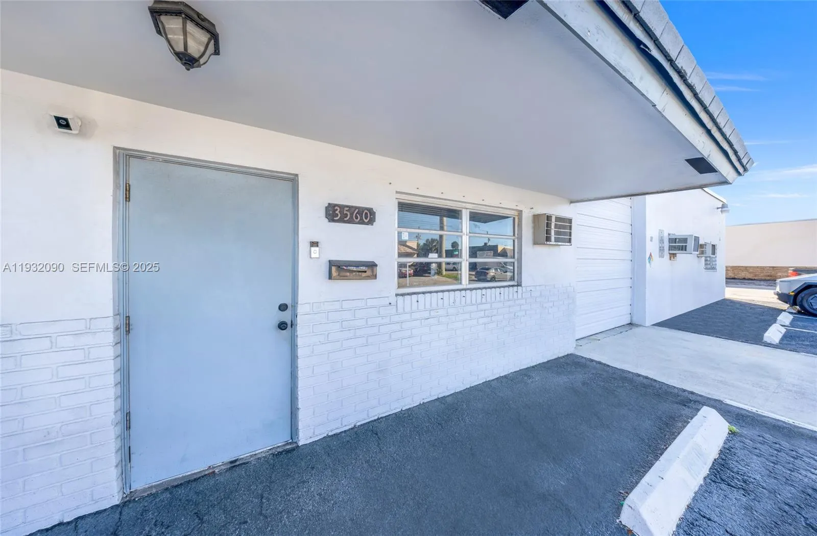 3560 Nw 10th Ave, Oakland Park, Florida 33309, Oakland Park, Florida 33309, ,Commercial Sale,For Sale,3560 Nw 10th Ave, Oakland Park, Florida 33309,A11932090