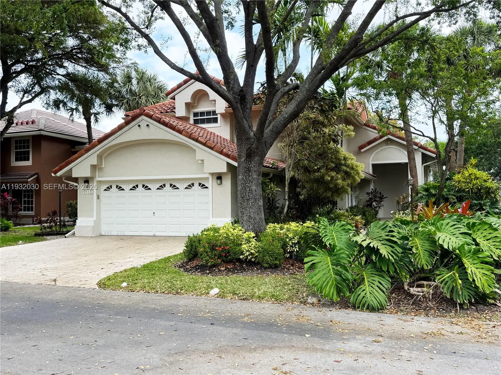 610 Misty Oaks Ln, Pompano Beach, Florida 33069, Pompano Beach, Florida 33069, 3 Bedrooms Bedrooms, ,4 BathroomsBathrooms,Residential,For Sale,610 Misty Oaks Ln, Pompano Beach, Florida 33069,A11932030