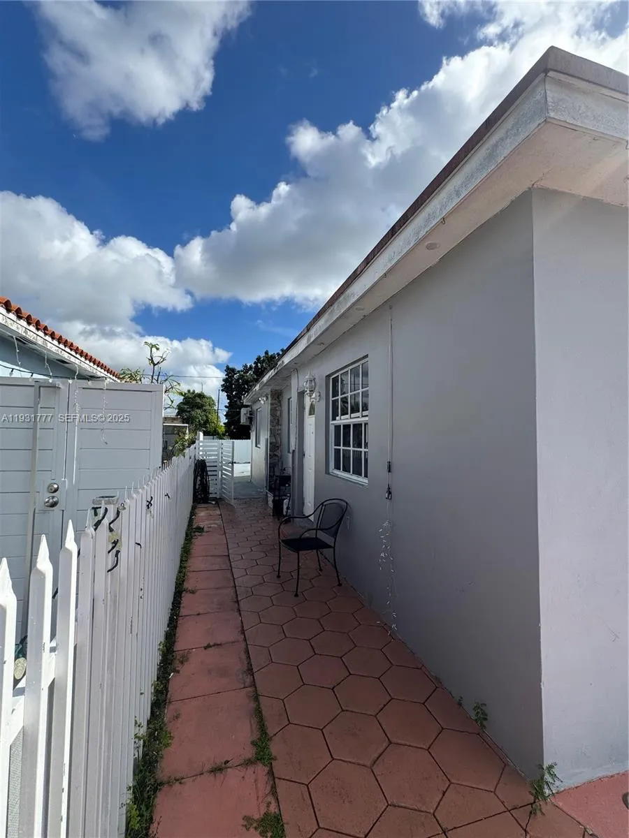 4841 W 2nd Ln, Hialeah, Florida 33012, Hialeah, Florida 33012, 4 Bedrooms Bedrooms, ,2 BathroomsBathrooms,Residential,For Sale,4841 W 2nd Ln, Hialeah, Florida 33012,A11931777