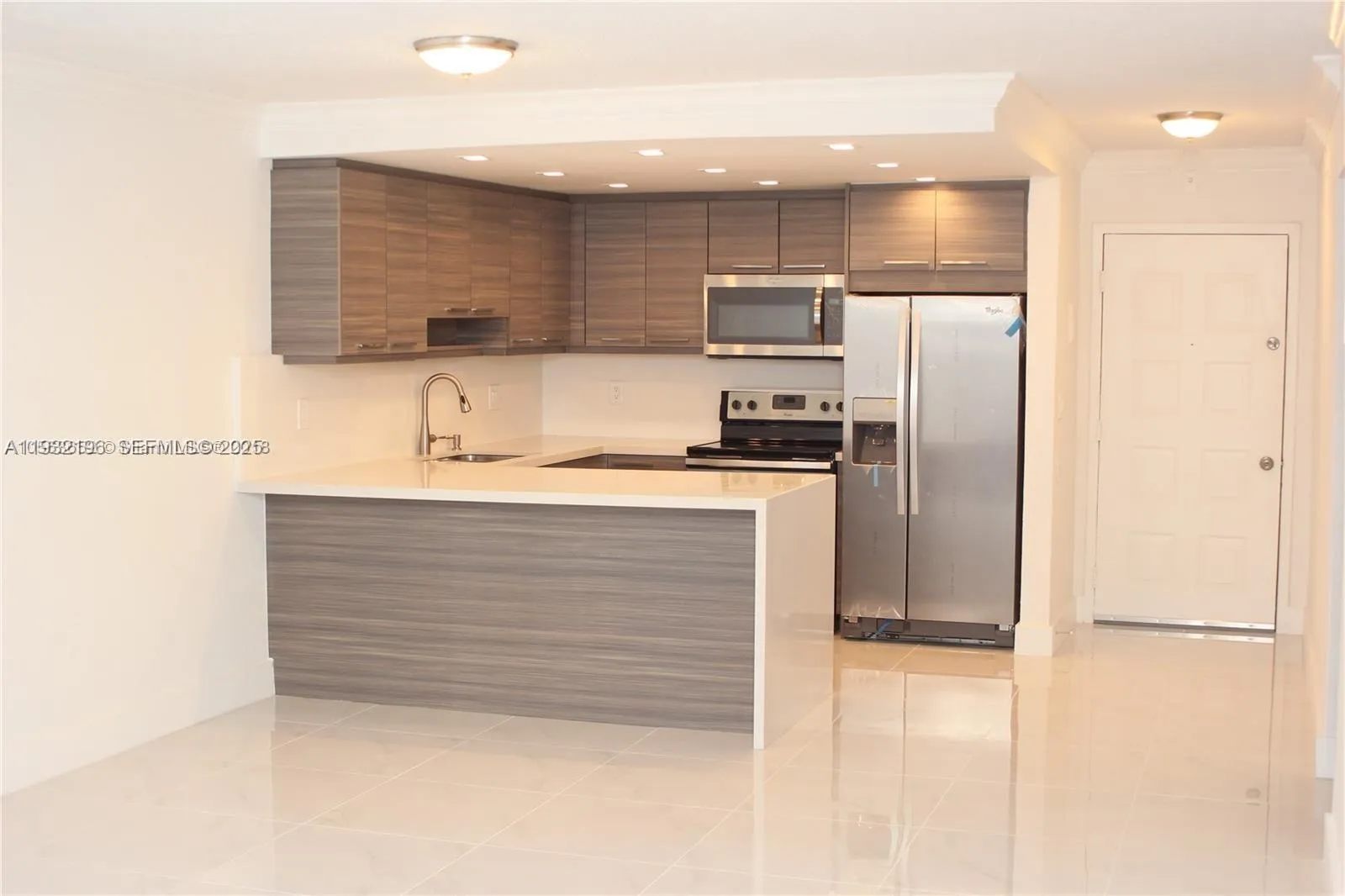 6940 Miami Gardens Dr 1-126, Hialeah, Florida 3301, Hialeah, Florida 33015, 1 Bedroom Bedrooms, ,1 BathroomBathrooms,Residential,For Sale,6940 Miami Gardens Dr 1-126, Hialeah, Florida 3301,A11932196