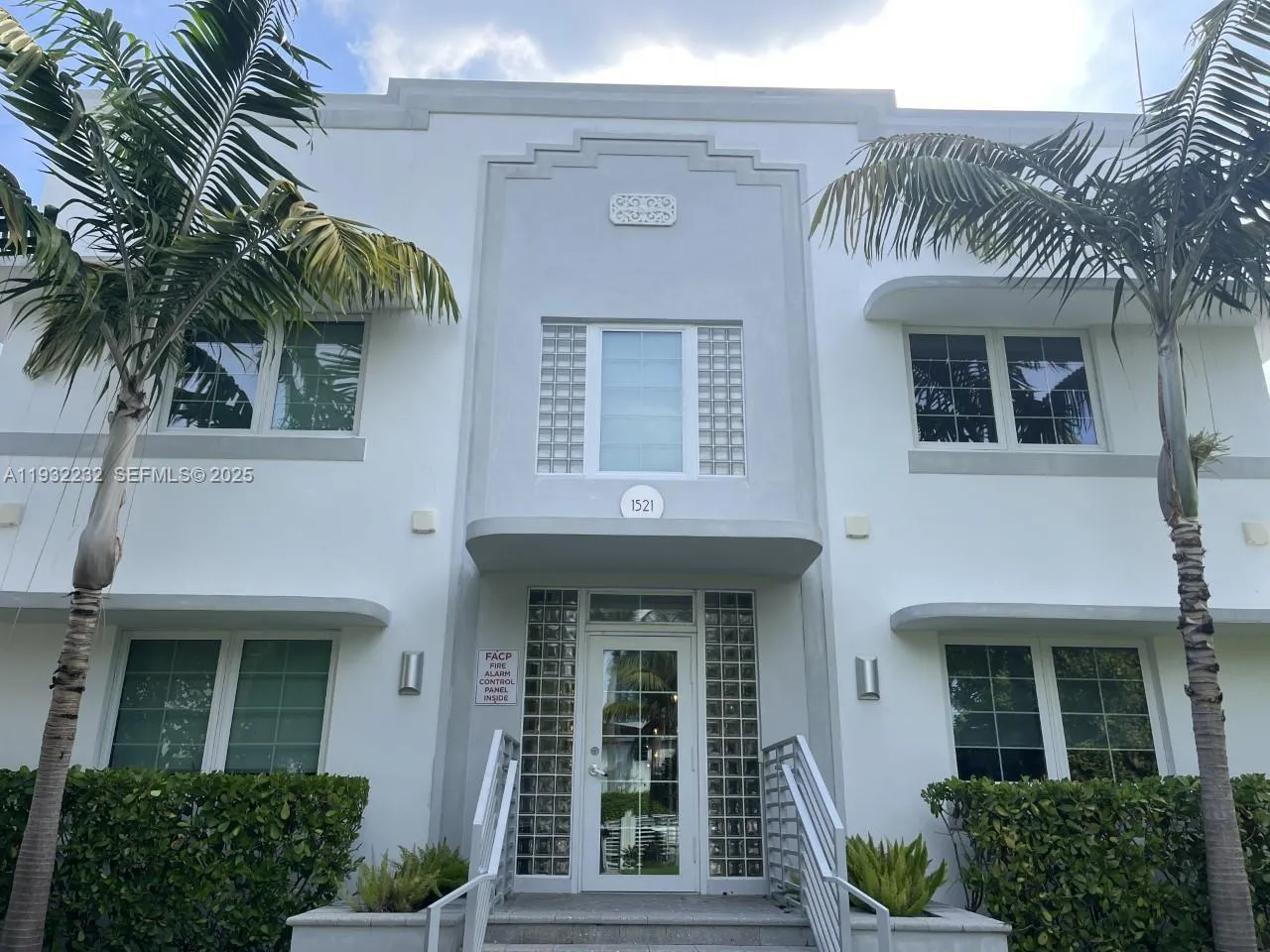 1511 Michigan Ave 30, Miami Beach, Florida 33139, Miami Beach, Florida 33139, 1 Bedroom Bedrooms, ,1 BathroomBathrooms,Residential Lease,For Rent,1511 Michigan Ave 30, Miami Beach, Florida 33139,A11932232