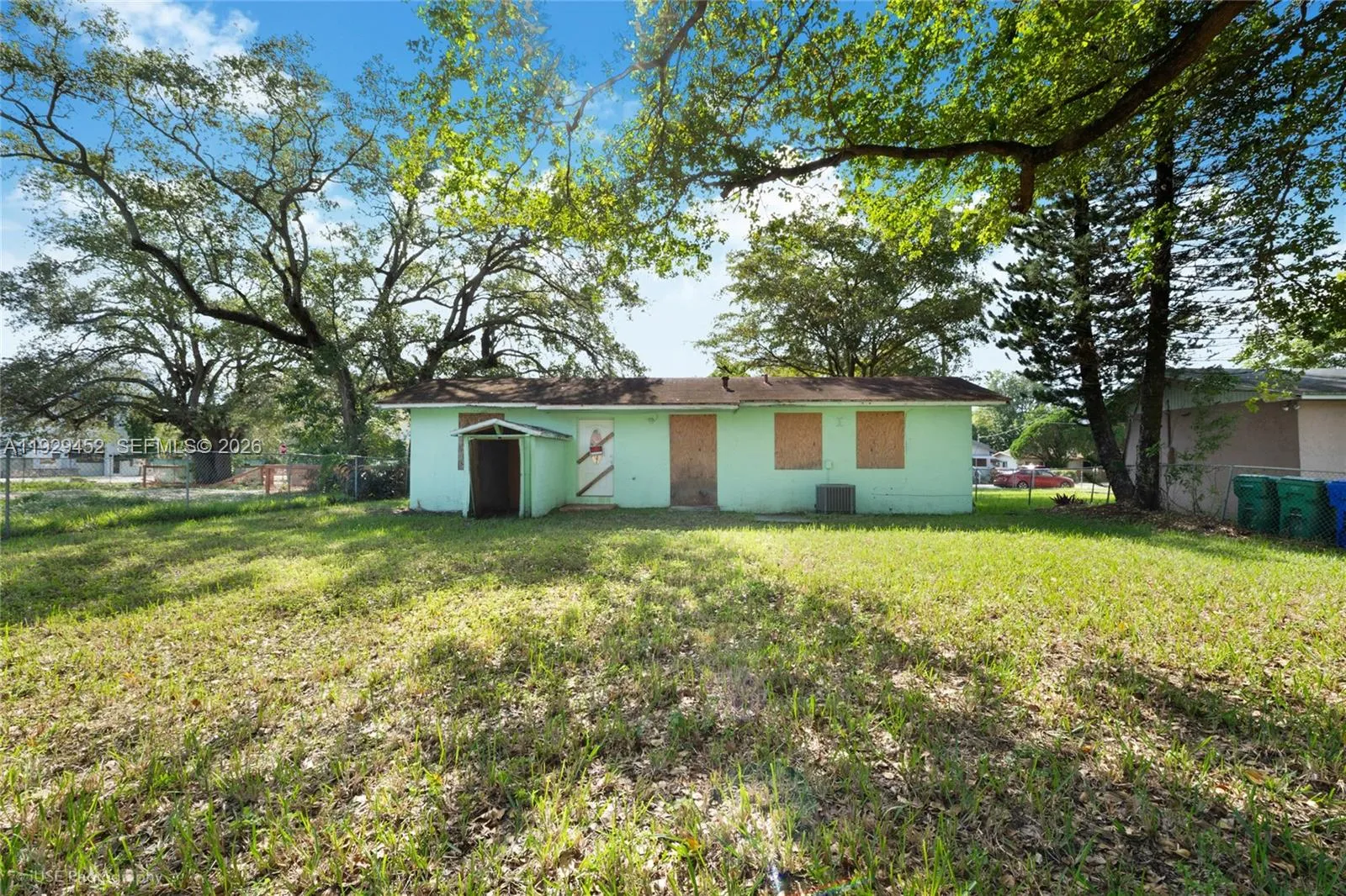 3715 Oak Ave, Miami, Florida 33133, Miami, Florida 33133, 3 Bedrooms Bedrooms, ,2 BathroomsBathrooms,Residential,For Sale,3715 Oak Ave, Miami, Florida 33133,A11929452