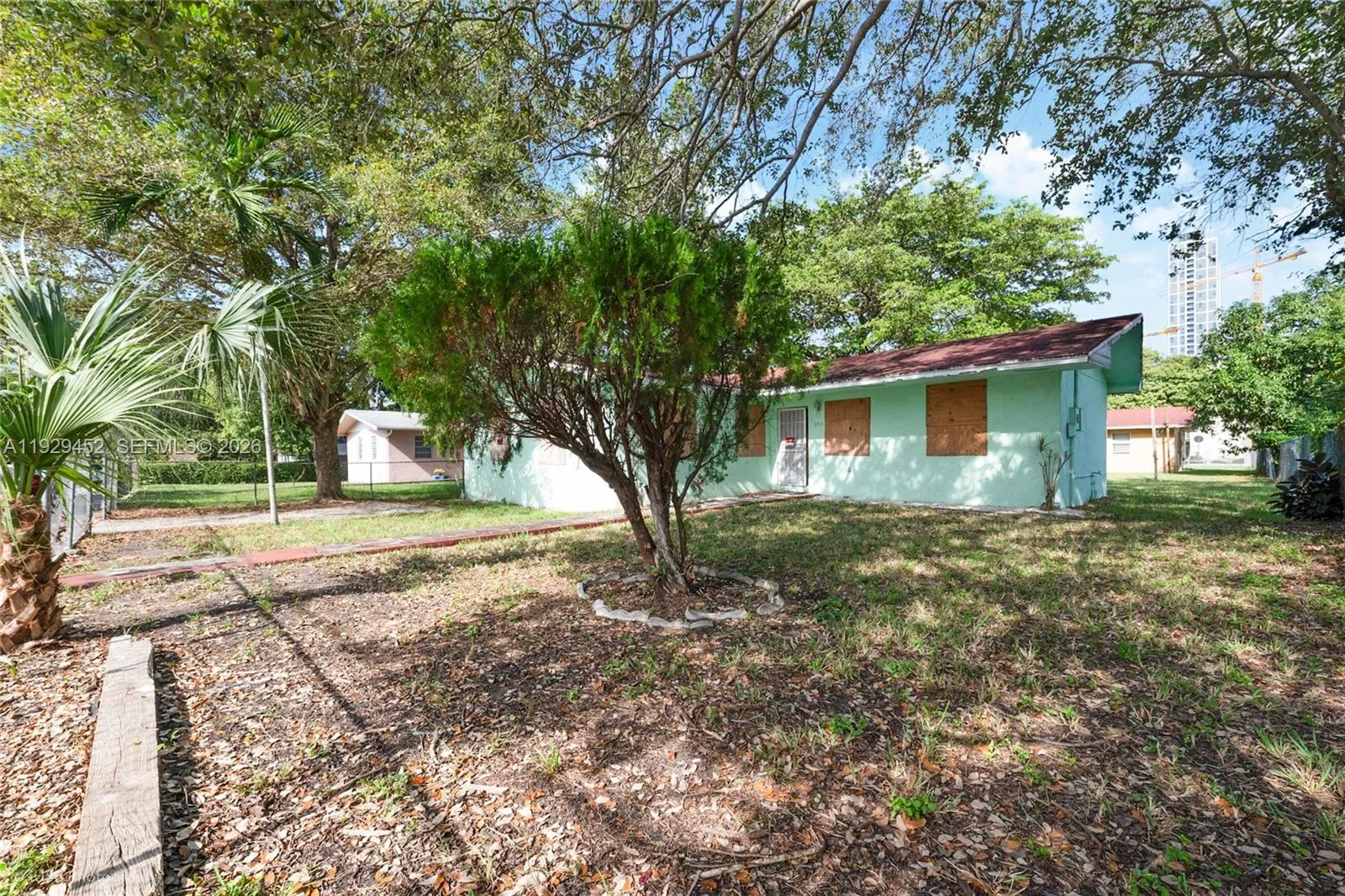 3715 Oak Ave, Miami, Florida 33133, Miami, Florida 33133, 3 Bedrooms Bedrooms, ,2 BathroomsBathrooms,Residential,For Sale,3715 Oak Ave, Miami, Florida 33133,A11929452