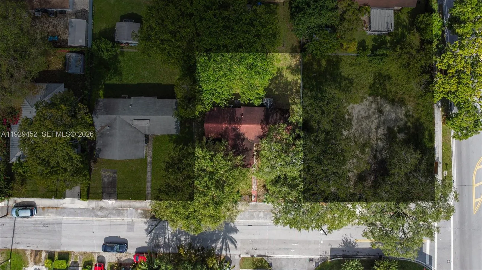 3715 Oak Ave, Miami, Florida 33133, Miami, Florida 33133, 3 Bedrooms Bedrooms, ,2 BathroomsBathrooms,Residential,For Sale,3715 Oak Ave, Miami, Florida 33133,A11929452