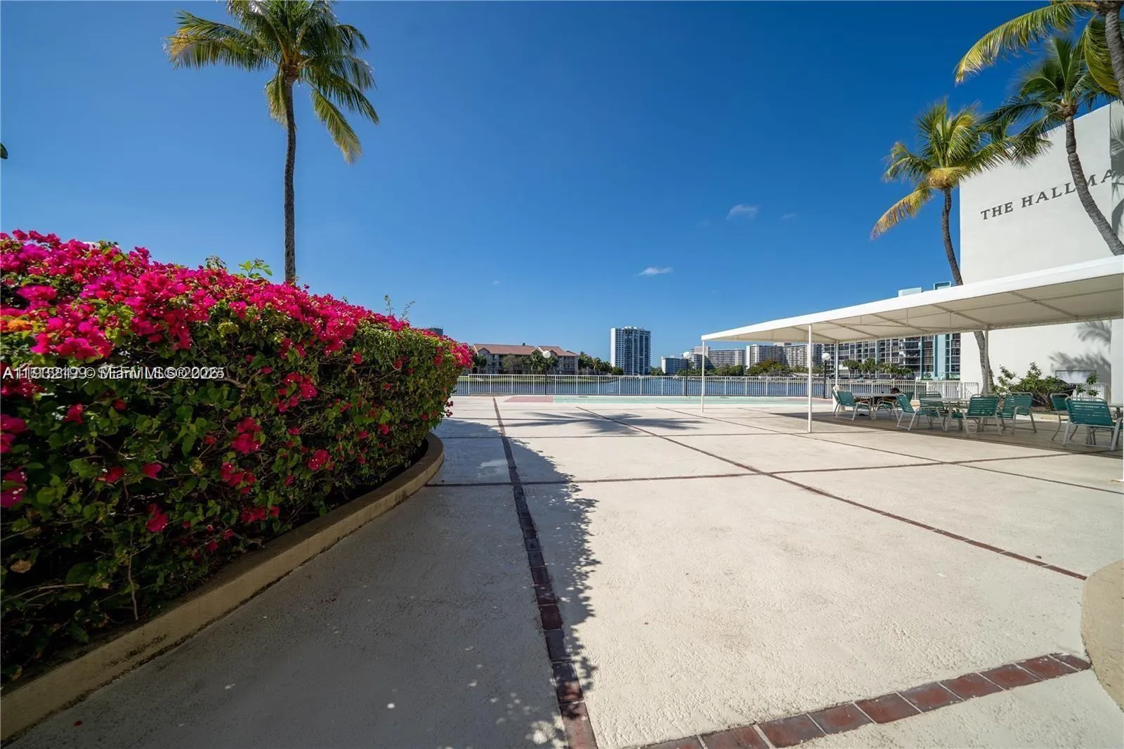 3800 S Ocean Dr 1117, Hollywood, Florida 33019, Hollywood, Florida 33019, 2 Bedrooms Bedrooms, ,2 BathroomsBathrooms,Residential,For Sale,3800 S Ocean Dr 1117, Hollywood, Florida 33019,A11932199