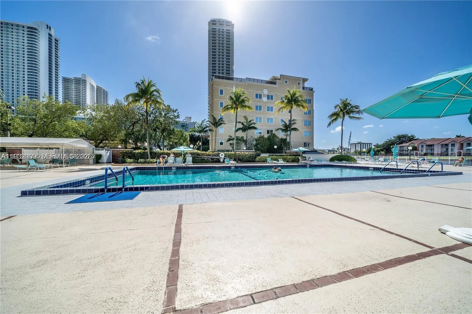 3800 S Ocean Dr 1117, Hollywood, Florida 33019, Hollywood, Florida 33019, 2 Bedrooms Bedrooms, ,2 BathroomsBathrooms,Residential,For Sale,3800 S Ocean Dr 1117, Hollywood, Florida 33019,A11932199
