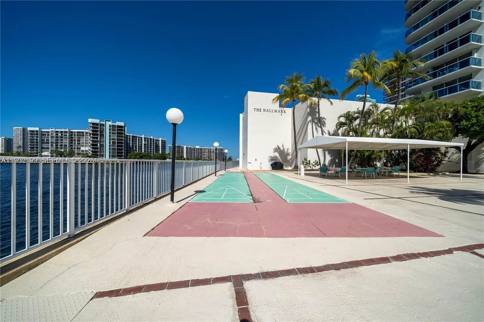 3800 S Ocean Dr 1117, Hollywood, Florida 33019, Hollywood, Florida 33019, 2 Bedrooms Bedrooms, ,2 BathroomsBathrooms,Residential,For Sale,3800 S Ocean Dr 1117, Hollywood, Florida 33019,A11932199