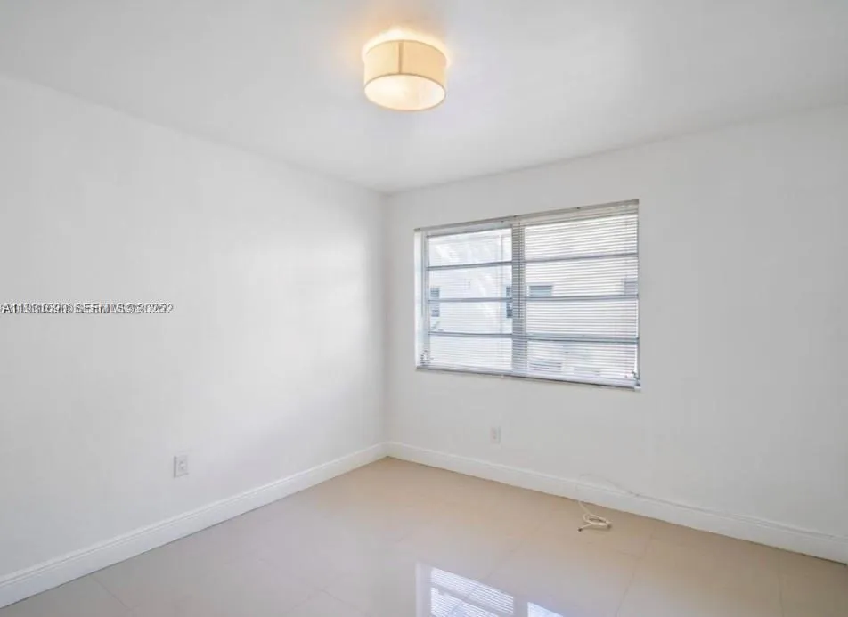 552 Ne 61st St 4, Miami, Florida 33137, Miami, Florida 33137, 2 Bedrooms Bedrooms, ,1 BathroomBathrooms,Residential Lease,For Rent,552 Ne 61st St 4, Miami, Florida 33137,A11931090
