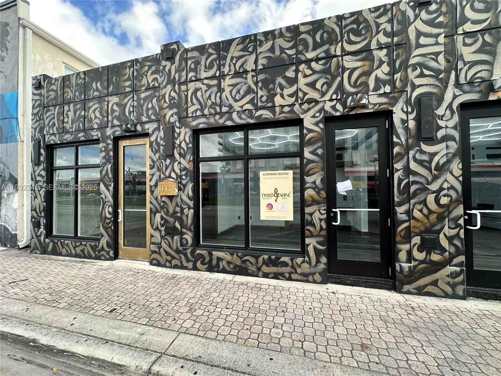 111 S 21 Ave, Hollywood, Florida 33020, Hollywood, Florida 33020, ,Commercial Lease,For Rent,111 S 21 Ave, Hollywood, Florida 33020,A11932340