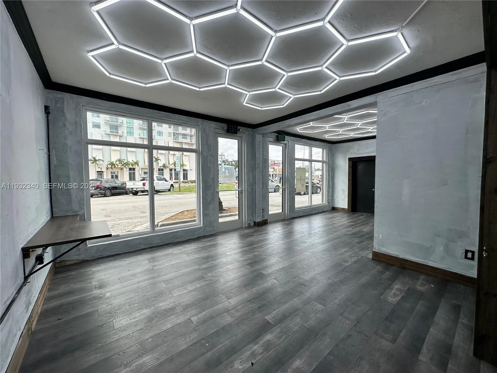 111 S 21 Ave, Hollywood, Florida 33020, Hollywood, Florida 33020, ,Commercial Lease,For Rent,111 S 21 Ave, Hollywood, Florida 33020,A11932340