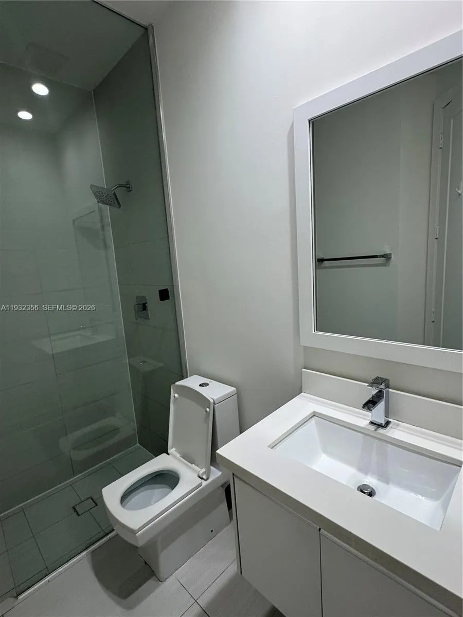 10550 Nw 65th Ln ., Doral, Florida 33178, Doral, Florida 33178, 4 Bedrooms Bedrooms, ,3 BathroomsBathrooms,Residential,For Sale,10550 Nw 65th Ln ., Doral, Florida 33178,A11932356