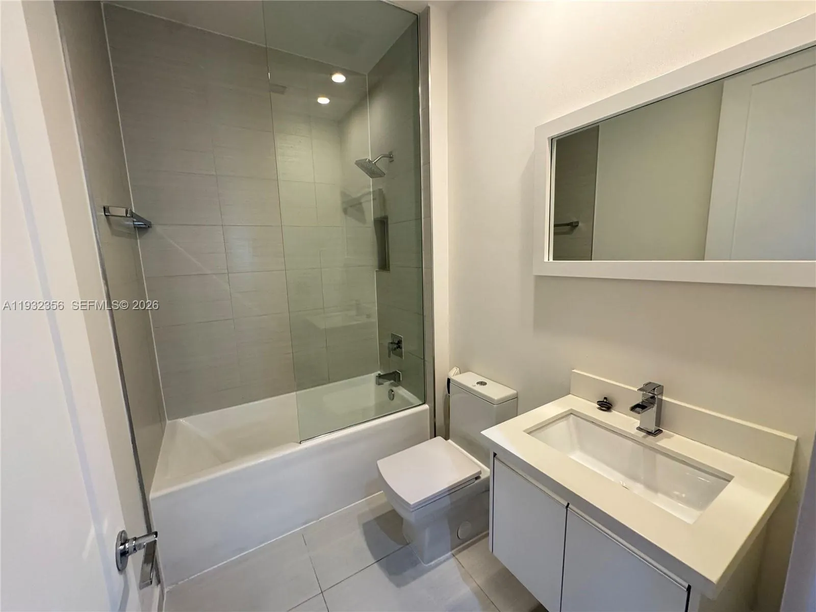 10550 Nw 65th Ln ., Doral, Florida 33178, Doral, Florida 33178, 4 Bedrooms Bedrooms, ,3 BathroomsBathrooms,Residential,For Sale,10550 Nw 65th Ln ., Doral, Florida 33178,A11932356