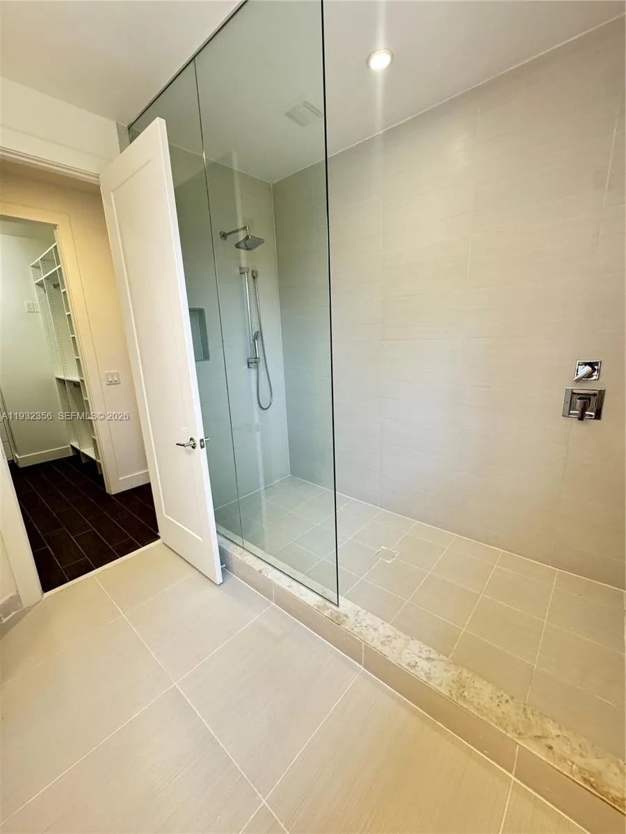 10550 Nw 65th Ln ., Doral, Florida 33178, Doral, Florida 33178, 4 Bedrooms Bedrooms, ,3 BathroomsBathrooms,Residential,For Sale,10550 Nw 65th Ln ., Doral, Florida 33178,A11932356