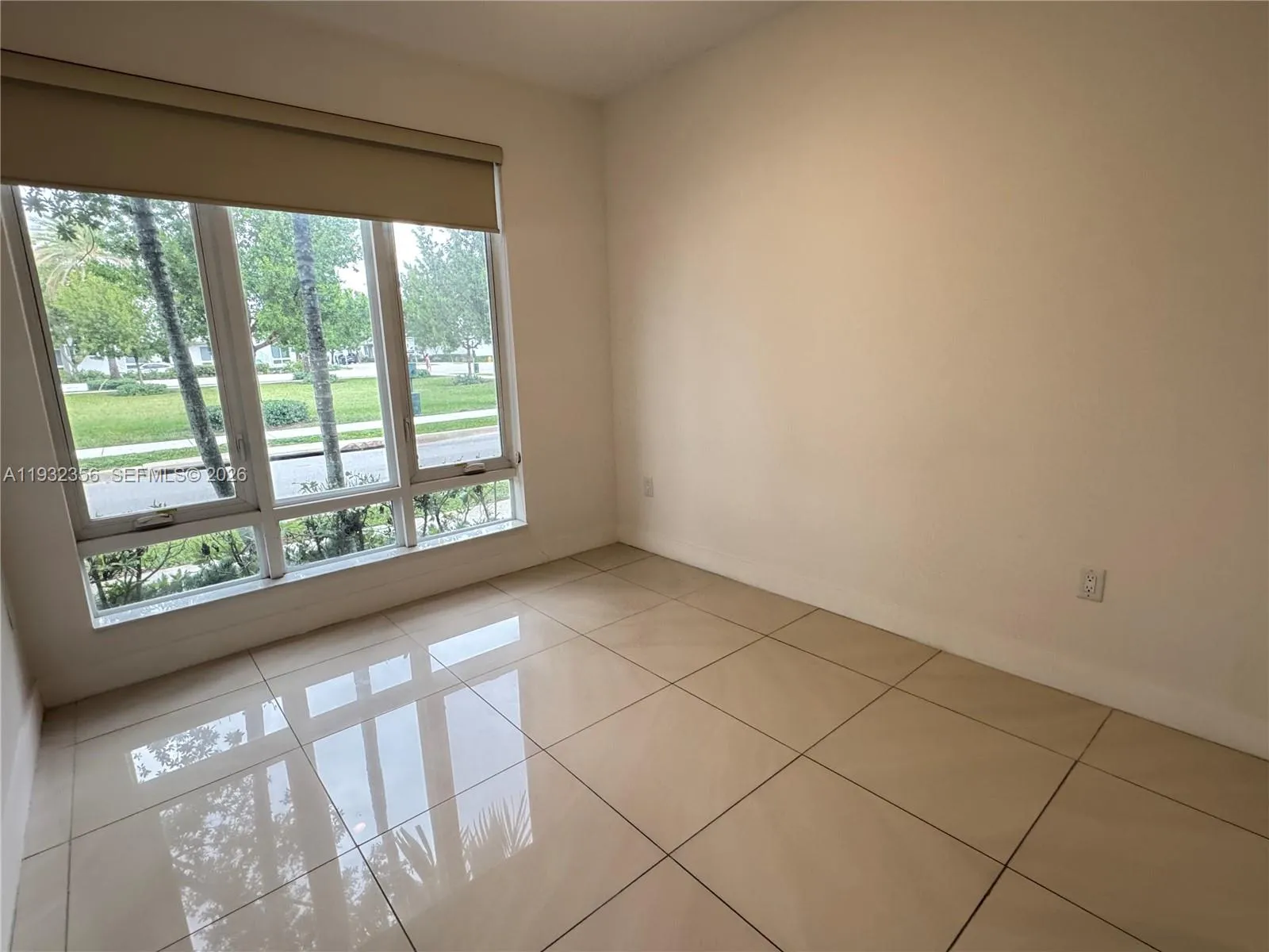 10550 Nw 65th Ln ., Doral, Florida 33178, Doral, Florida 33178, 4 Bedrooms Bedrooms, ,3 BathroomsBathrooms,Residential,For Sale,10550 Nw 65th Ln ., Doral, Florida 33178,A11932356