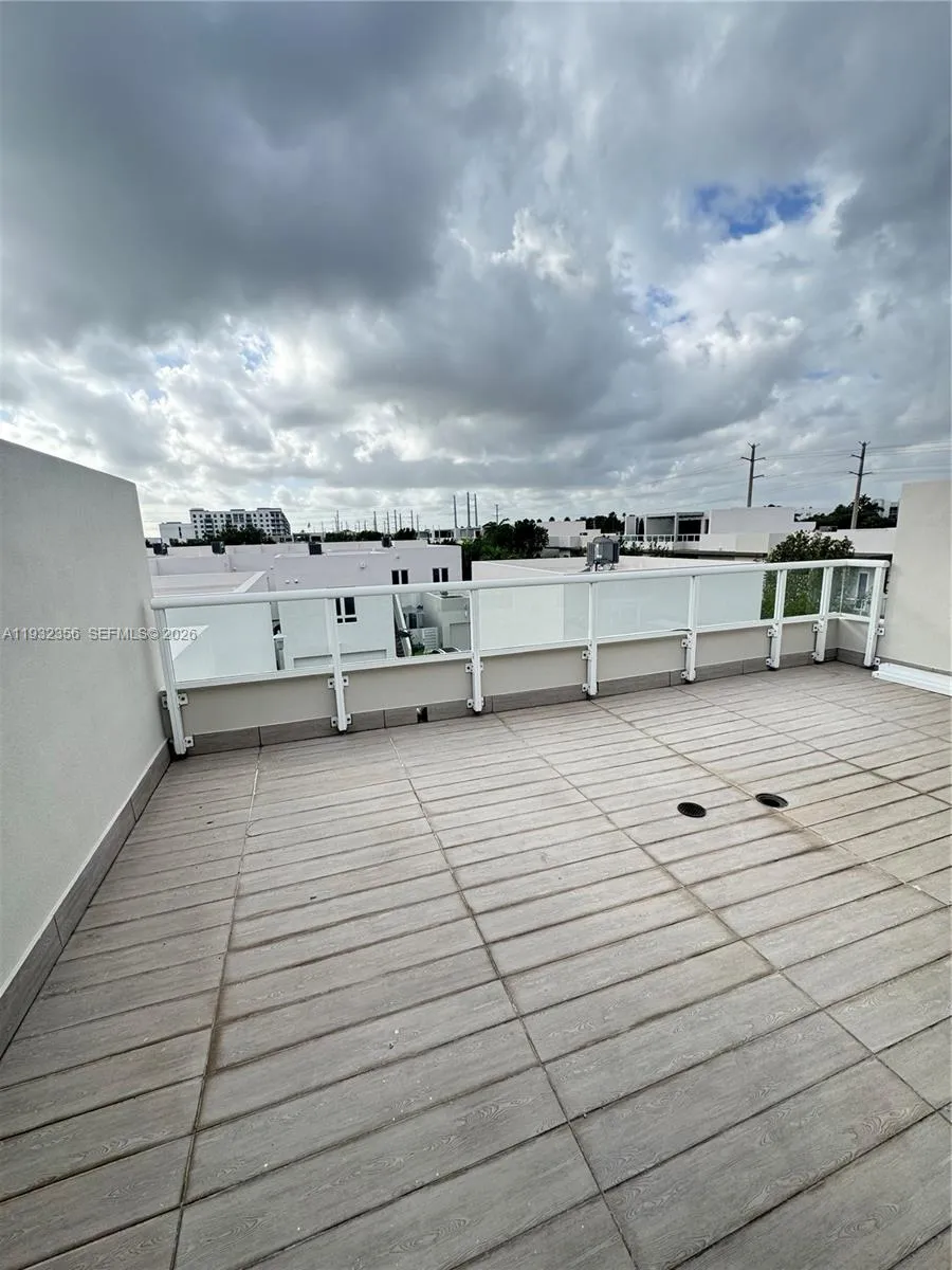 10550 Nw 65th Ln ., Doral, Florida 33178, Doral, Florida 33178, 4 Bedrooms Bedrooms, ,3 BathroomsBathrooms,Residential,For Sale,10550 Nw 65th Ln ., Doral, Florida 33178,A11932356