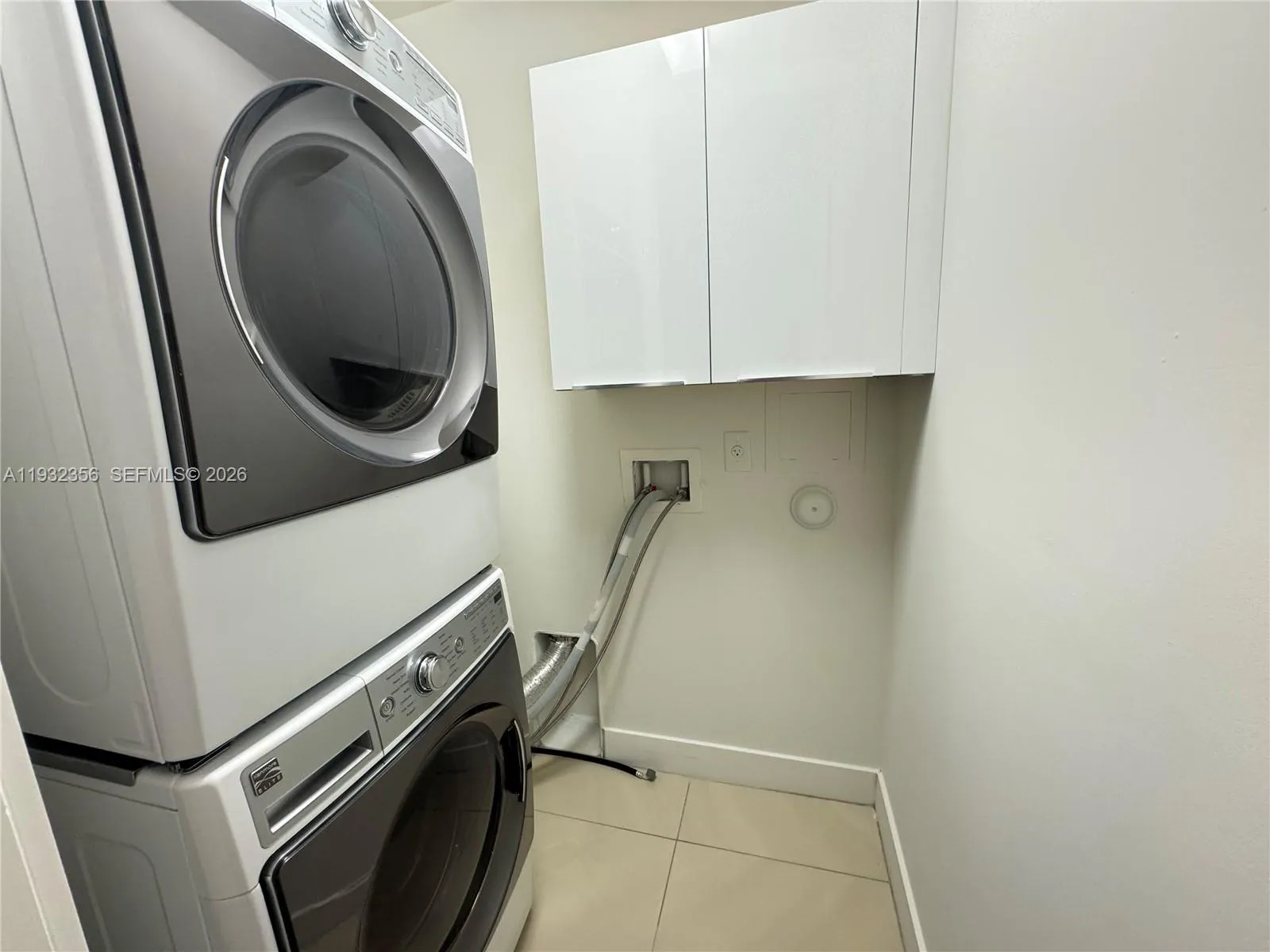 10550 Nw 65th Ln ., Doral, Florida 33178, Doral, Florida 33178, 4 Bedrooms Bedrooms, ,3 BathroomsBathrooms,Residential,For Sale,10550 Nw 65th Ln ., Doral, Florida 33178,A11932356