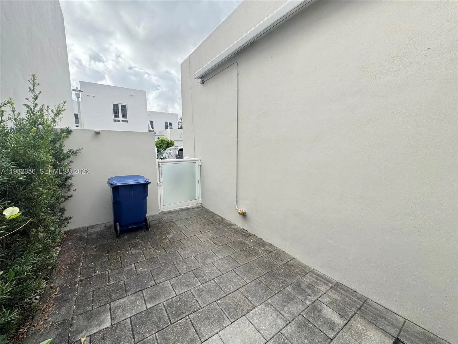 10550 Nw 65th Ln ., Doral, Florida 33178, Doral, Florida 33178, 4 Bedrooms Bedrooms, ,3 BathroomsBathrooms,Residential,For Sale,10550 Nw 65th Ln ., Doral, Florida 33178,A11932356