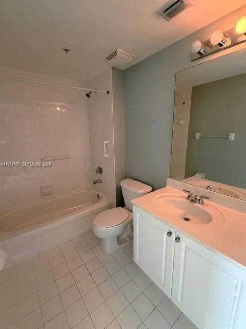 1627 Sw 37th Ave 406, Miami, Florida 33145, Miami, Florida 33145, 2 Bedrooms Bedrooms, ,2 BathroomsBathrooms,Residential,For Sale,1627 Sw 37th Ave 406, Miami, Florida 33145,A11931450