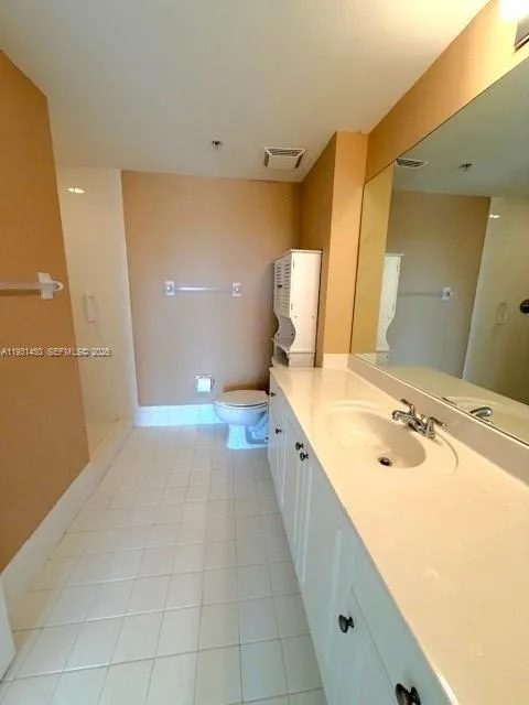 1627 Sw 37th Ave 406, Miami, Florida 33145, Miami, Florida 33145, 2 Bedrooms Bedrooms, ,2 BathroomsBathrooms,Residential,For Sale,1627 Sw 37th Ave 406, Miami, Florida 33145,A11931450