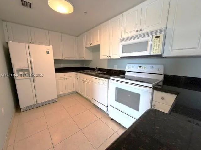 1627 Sw 37th Ave 406, Miami, Florida 33145, Miami, Florida 33145, 2 Bedrooms Bedrooms, ,2 BathroomsBathrooms,Residential,For Sale,1627 Sw 37th Ave 406, Miami, Florida 33145,A11931450