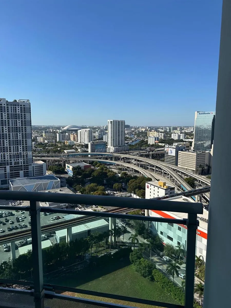 350 S Miami Ave 2913, Miami, Florida 33130, Miami, Florida 33130, 2 Bedrooms Bedrooms, ,2 BathroomsBathrooms,Residential,For Sale,350 S Miami Ave 2913, Miami, Florida 33130,A11932417
