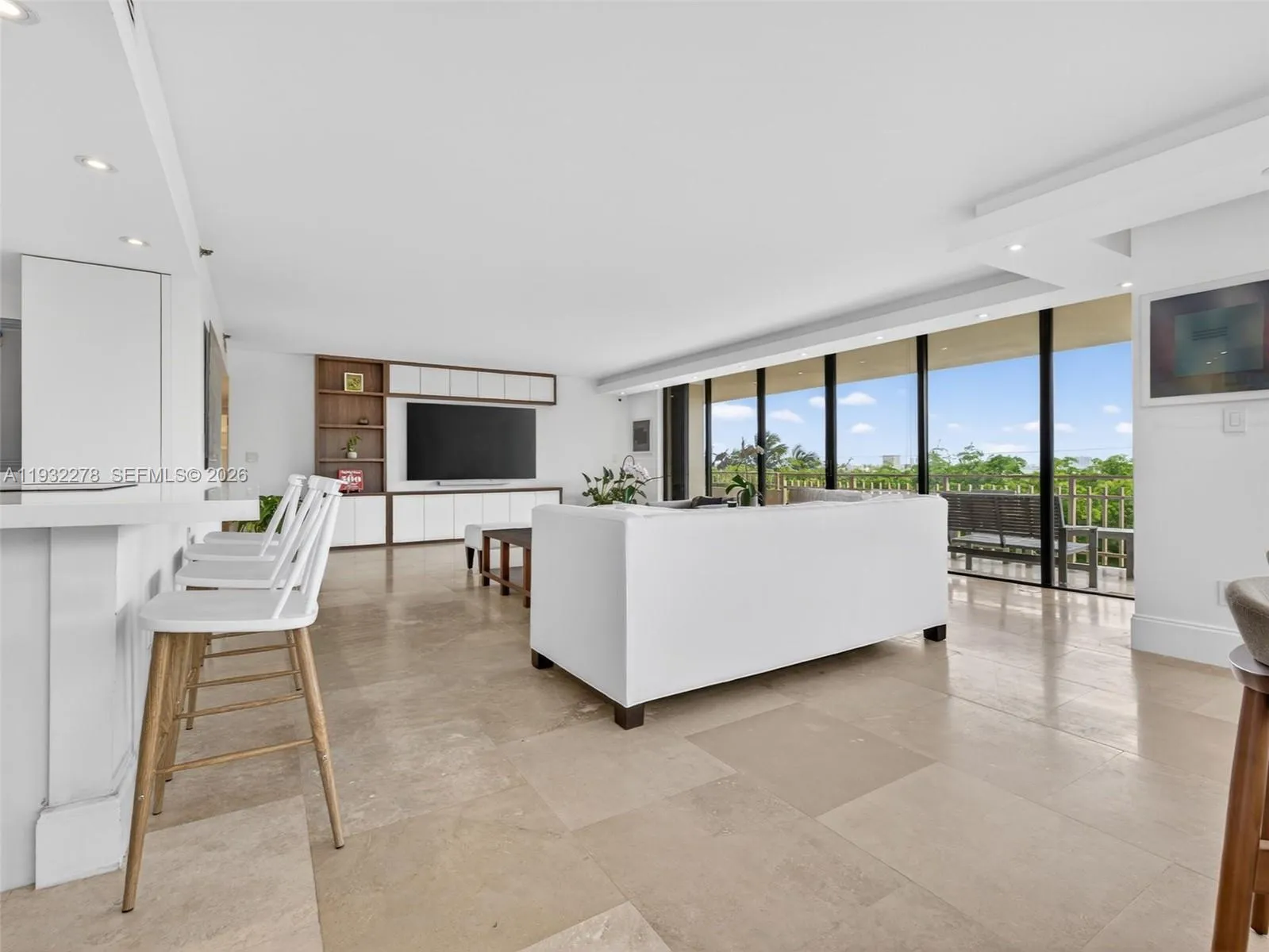 11113 Biscayne Blvd 351, Miami, Florida 33181, Miami, Florida 33181, 2 Bedrooms Bedrooms, ,2 BathroomsBathrooms,Residential Lease,For Rent,11113 Biscayne Blvd 351, Miami, Florida 33181,A11932278