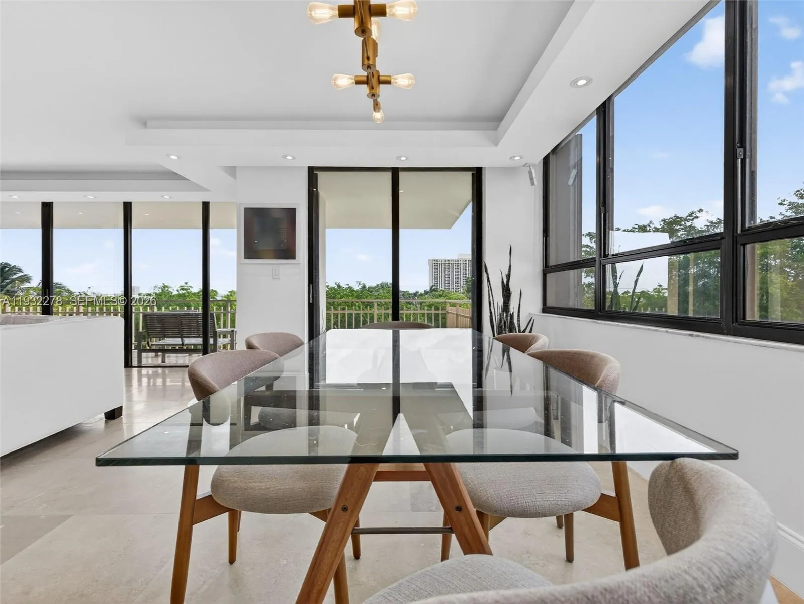 11113 Biscayne Blvd 351, Miami, Florida 33181, Miami, Florida 33181, 2 Bedrooms Bedrooms, ,2 BathroomsBathrooms,Residential Lease,For Rent,11113 Biscayne Blvd 351, Miami, Florida 33181,A11932278