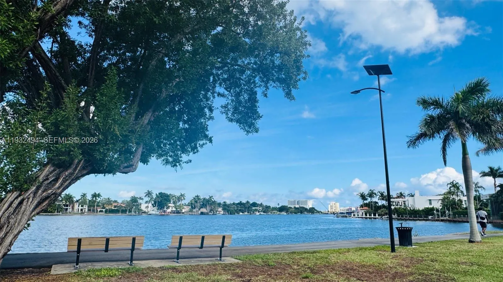 1094 Redwood St 1094, Hollywood, Florida 33019, Hollywood, Florida 33019, 3 Bedrooms Bedrooms, ,2 BathroomsBathrooms,Residential Lease,For Rent,1094 Redwood St 1094, Hollywood, Florida 33019,A11932494