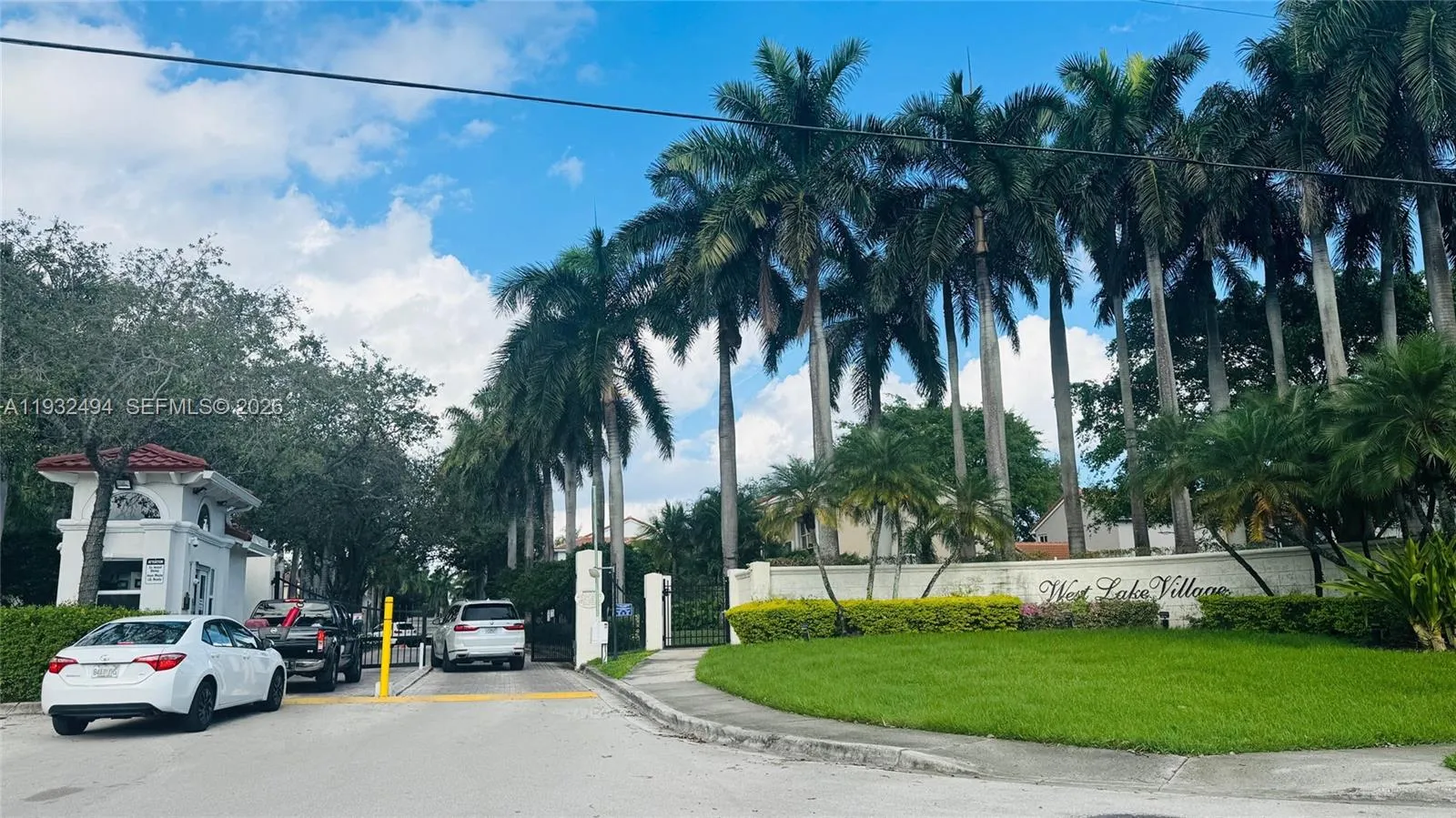 1094 Redwood St 1094, Hollywood, Florida 33019, Hollywood, Florida 33019, 3 Bedrooms Bedrooms, ,2 BathroomsBathrooms,Residential Lease,For Rent,1094 Redwood St 1094, Hollywood, Florida 33019,A11932494