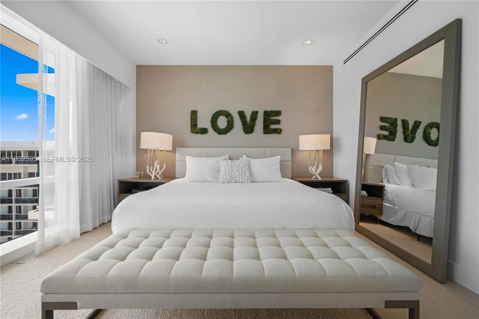 102 24th St Ph-1706, Miami Beach, Florida 33139, Miami Beach, Florida 33139, 3 Bedrooms Bedrooms, ,3 BathroomsBathrooms,Residential,For Sale,102 24th St Ph-1706, Miami Beach, Florida 33139,A11932595