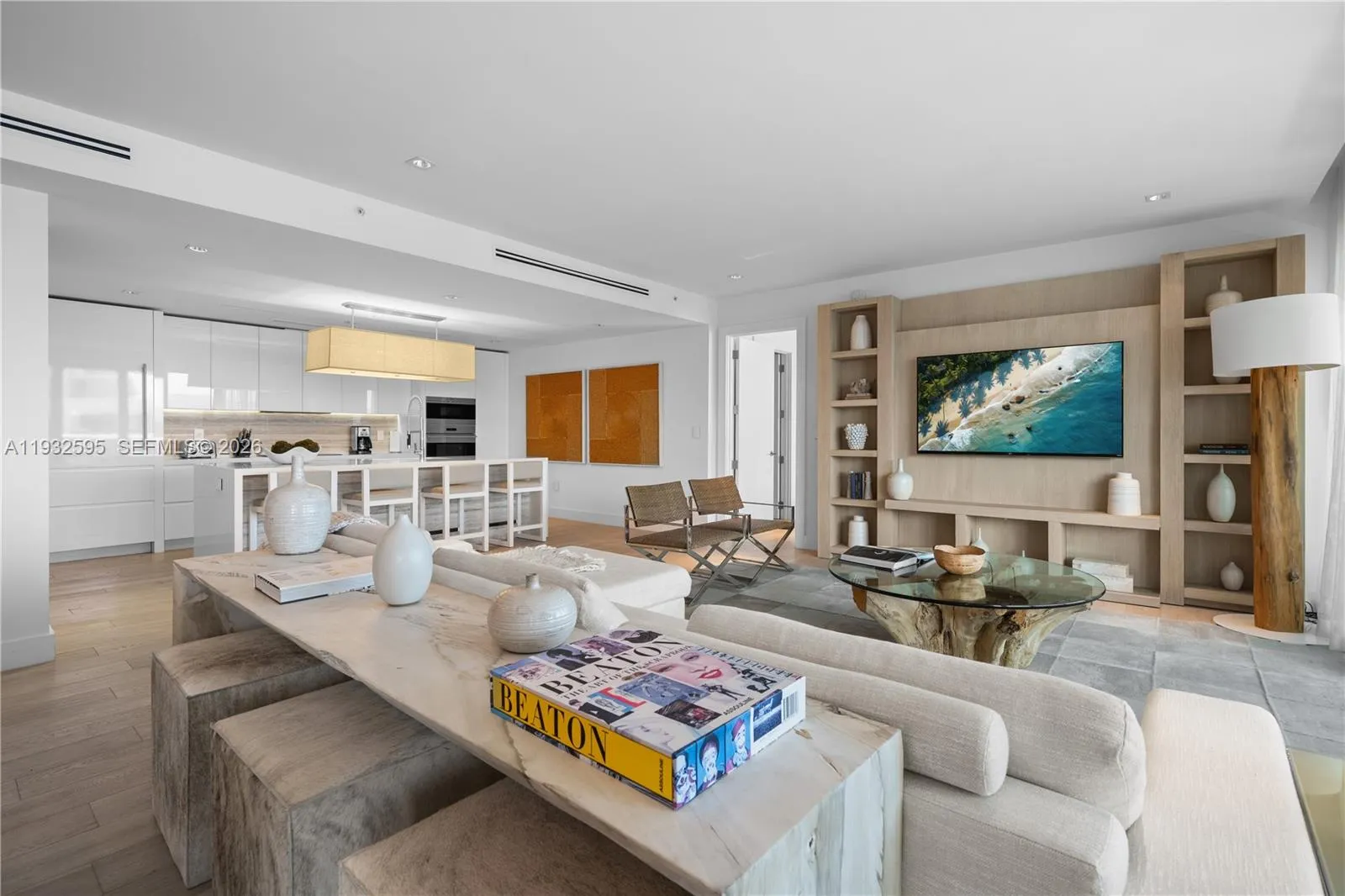 102 24th St Ph-1706, Miami Beach, Florida 33139, Miami Beach, Florida 33139, 3 Bedrooms Bedrooms, ,3 BathroomsBathrooms,Residential,For Sale,102 24th St Ph-1706, Miami Beach, Florida 33139,A11932595