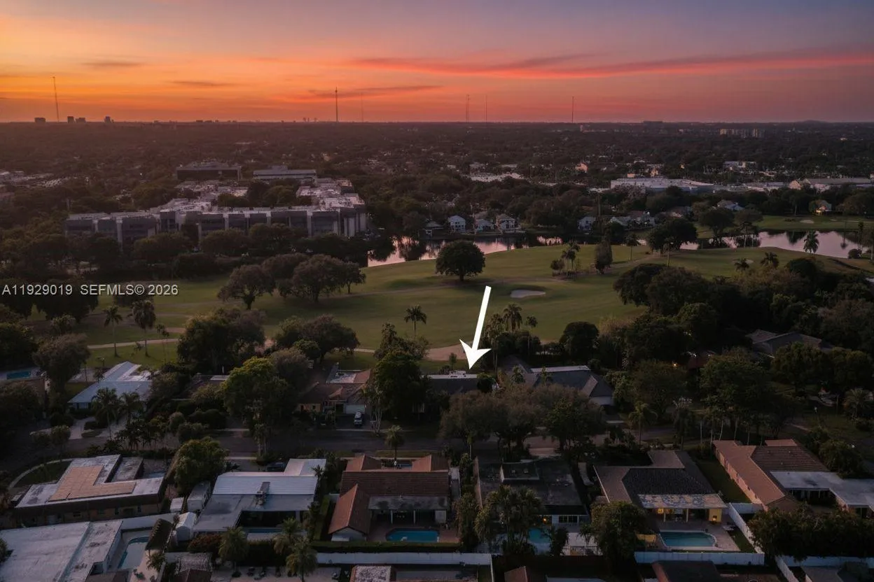 4740 N 31st Ct, Hollywood, Florida 33021, Hollywood, Florida 33021, 6 Bedrooms Bedrooms, 10 Rooms Rooms,3 BathroomsBathrooms,Residential,For Sale,4740 N 31st Ct, Hollywood, Florida 33021,A11929019