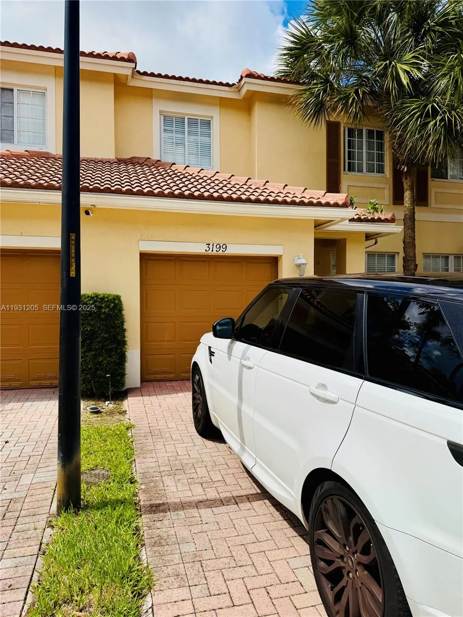3199 Nw 32nd Ter, Oakland Park, Florida 33309, Oakland Park, Florida 33309, 3 Bedrooms Bedrooms, ,2 BathroomsBathrooms,Residential,For Sale,3199 Nw 32nd Ter, Oakland Park, Florida 33309,A11931205