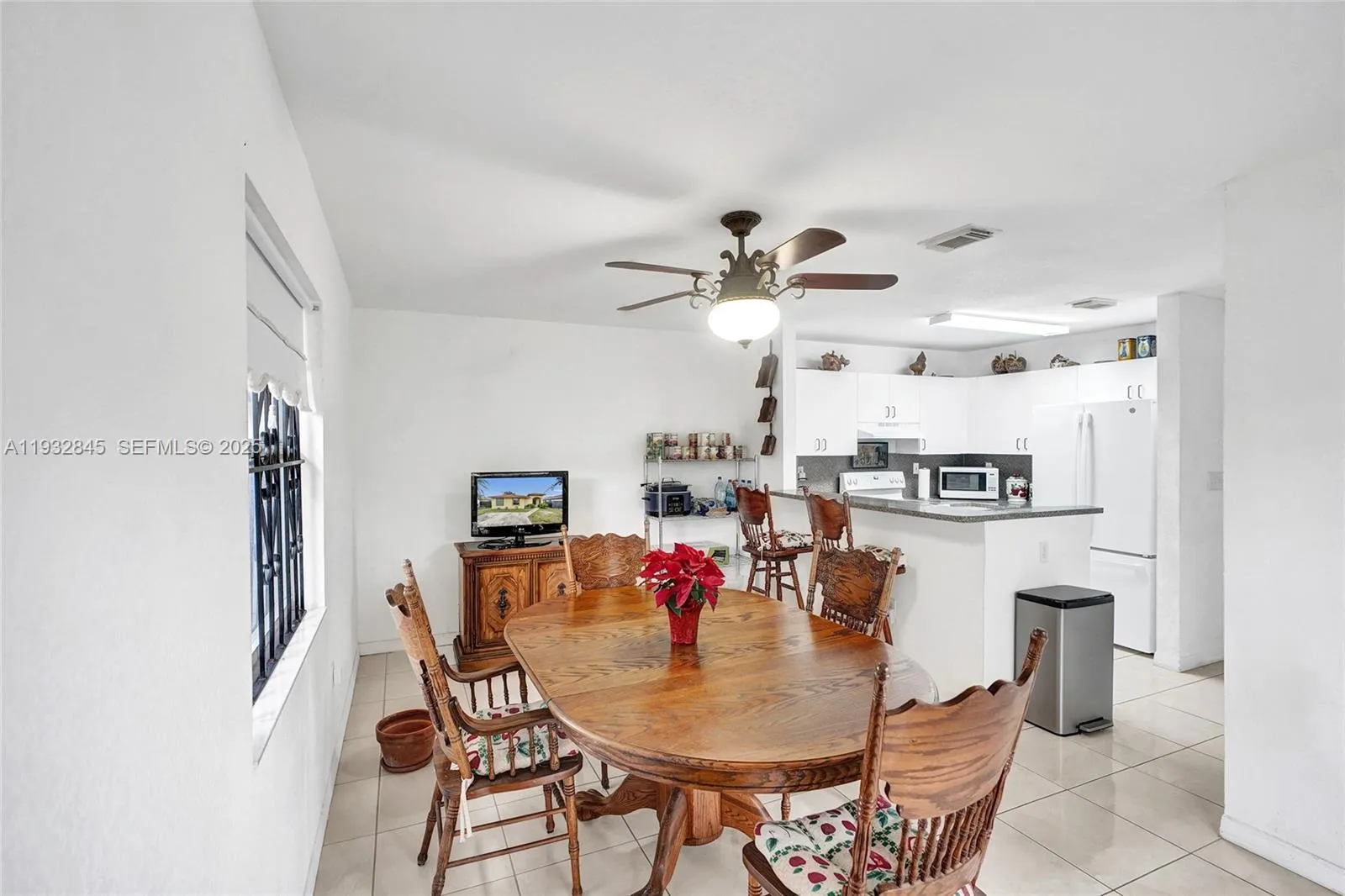 19110 Nw 32nd Ave, Miami Gardens, Florida 33056, Miami Gardens, Florida 33056, 3 Bedrooms Bedrooms, ,2 BathroomsBathrooms,Residential,For Sale,19110 Nw 32nd Ave, Miami Gardens, Florida 33056,A11932845