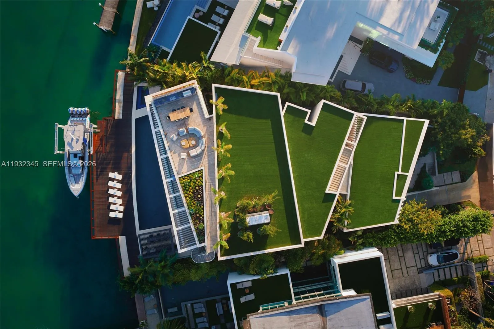 1413 N Venetian Way, Miami, Florida 33139, Miami, Florida 33139, 7 Bedrooms Bedrooms, ,7 BathroomsBathrooms,Residential,For Sale,1413 N Venetian Way, Miami, Florida 33139,A11932345