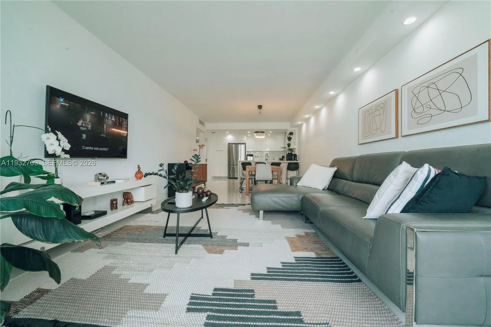 19380 Collins Ave 1003, Sunny Isles Beach, Florida, Sunny Isles Beach, Florida 33160, 3 Bedrooms Bedrooms, ,2 BathroomsBathrooms,Residential,For Sale,19380 Collins Ave 1003, Sunny Isles Beach, Florida,A11932709