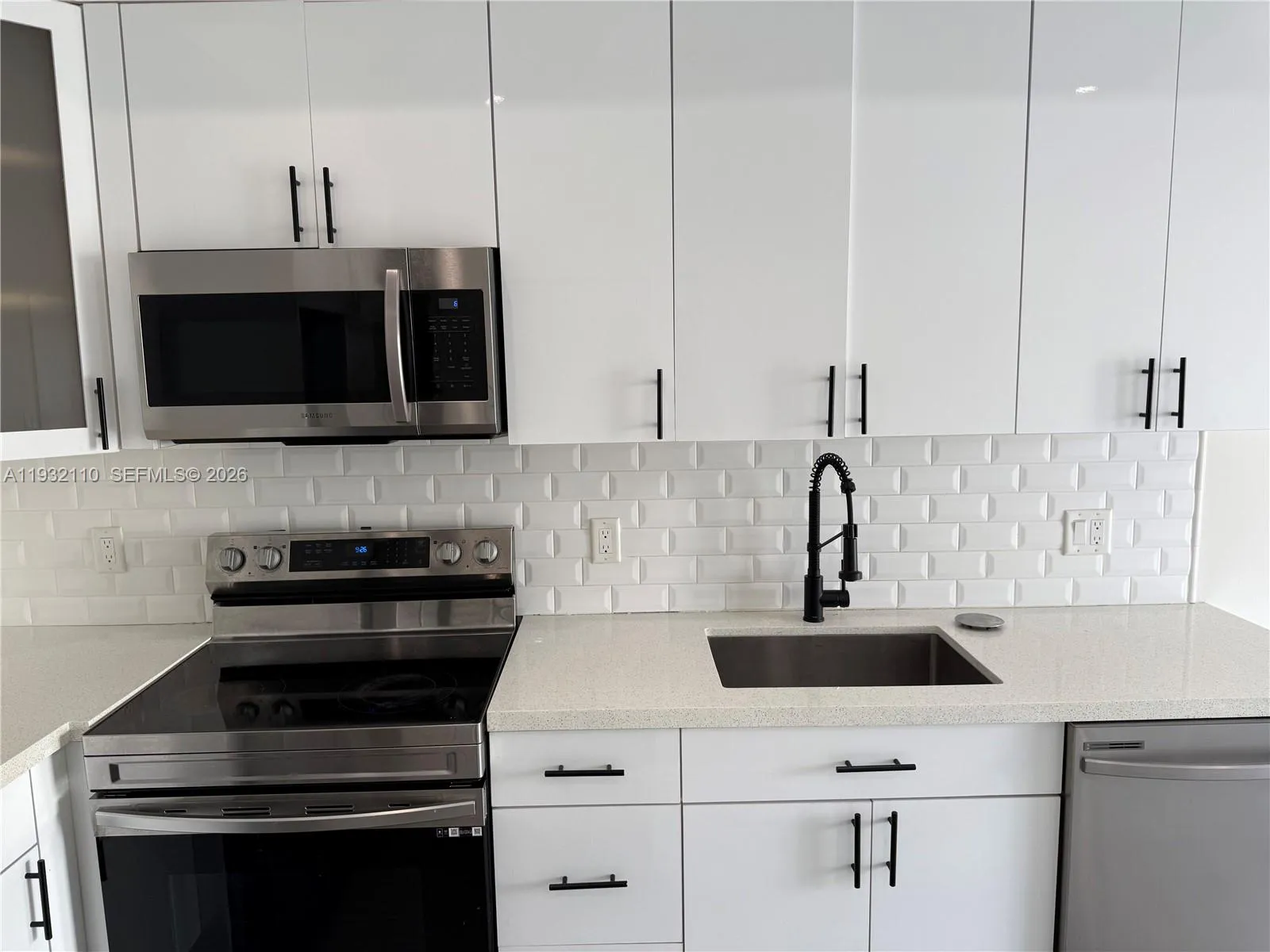 1786 Sw 9th St 4, Miami, Florida 33135, Miami, Florida 33135, 3 Bedrooms Bedrooms, ,2 BathroomsBathrooms,Residential Lease,For Rent,1786 Sw 9th St 4, Miami, Florida 33135,A11932110